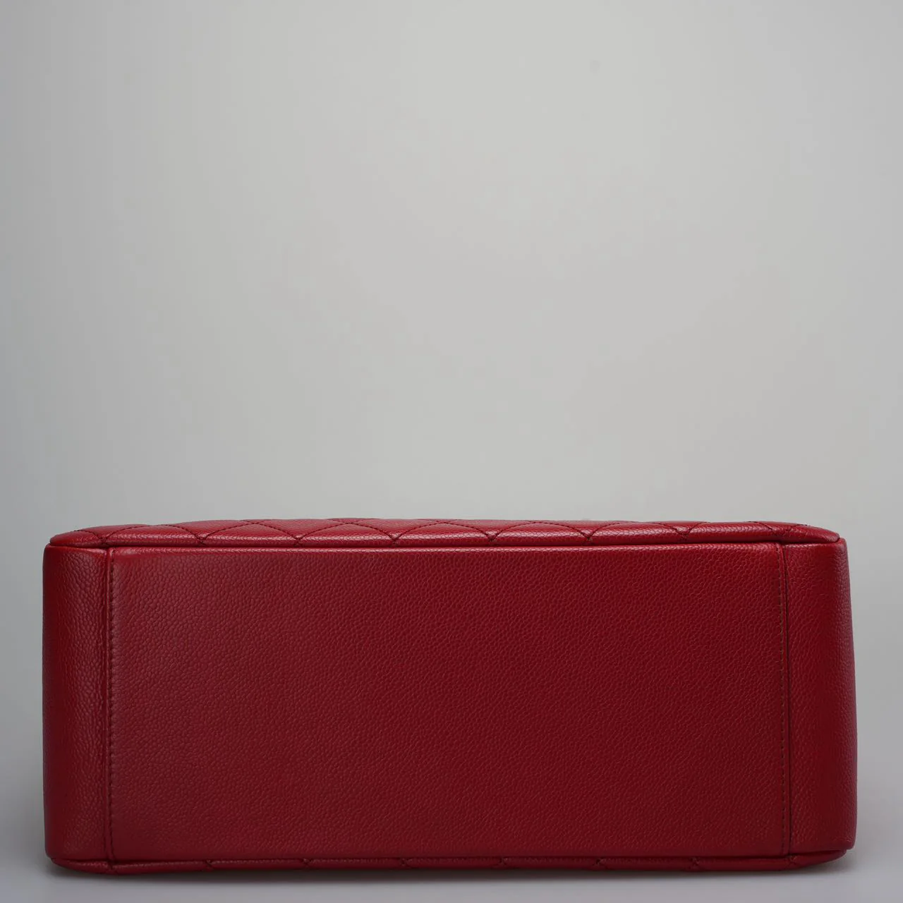 used-Chanel Grand Shopping Tote Red GST Bag in Caviar Leather with Silver Hardware Medium-MILOURA