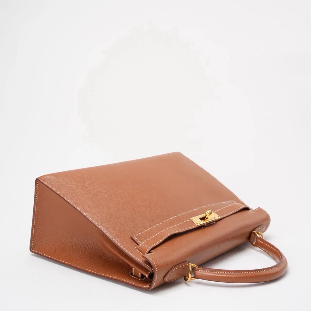 Hermès Vintage Gold Kelly Sellier 32 Epsom D Square 2000