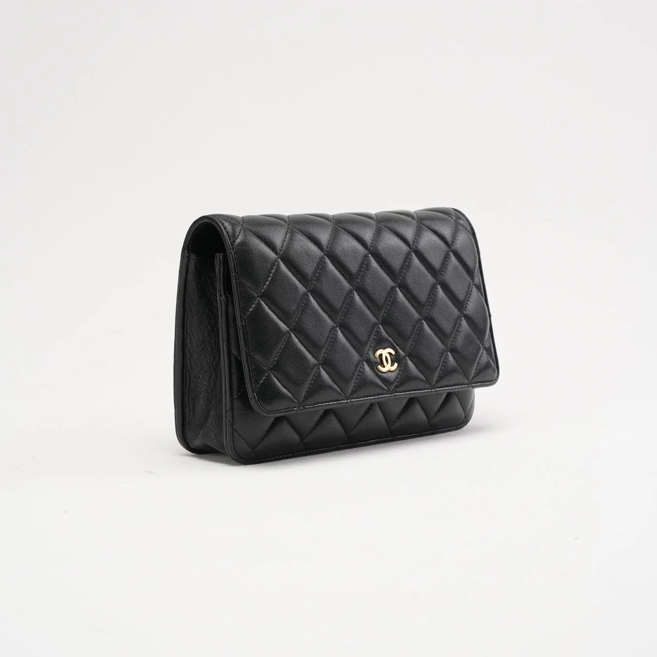 Chanel Black Classic Wallet on Chain (WOC) 2021