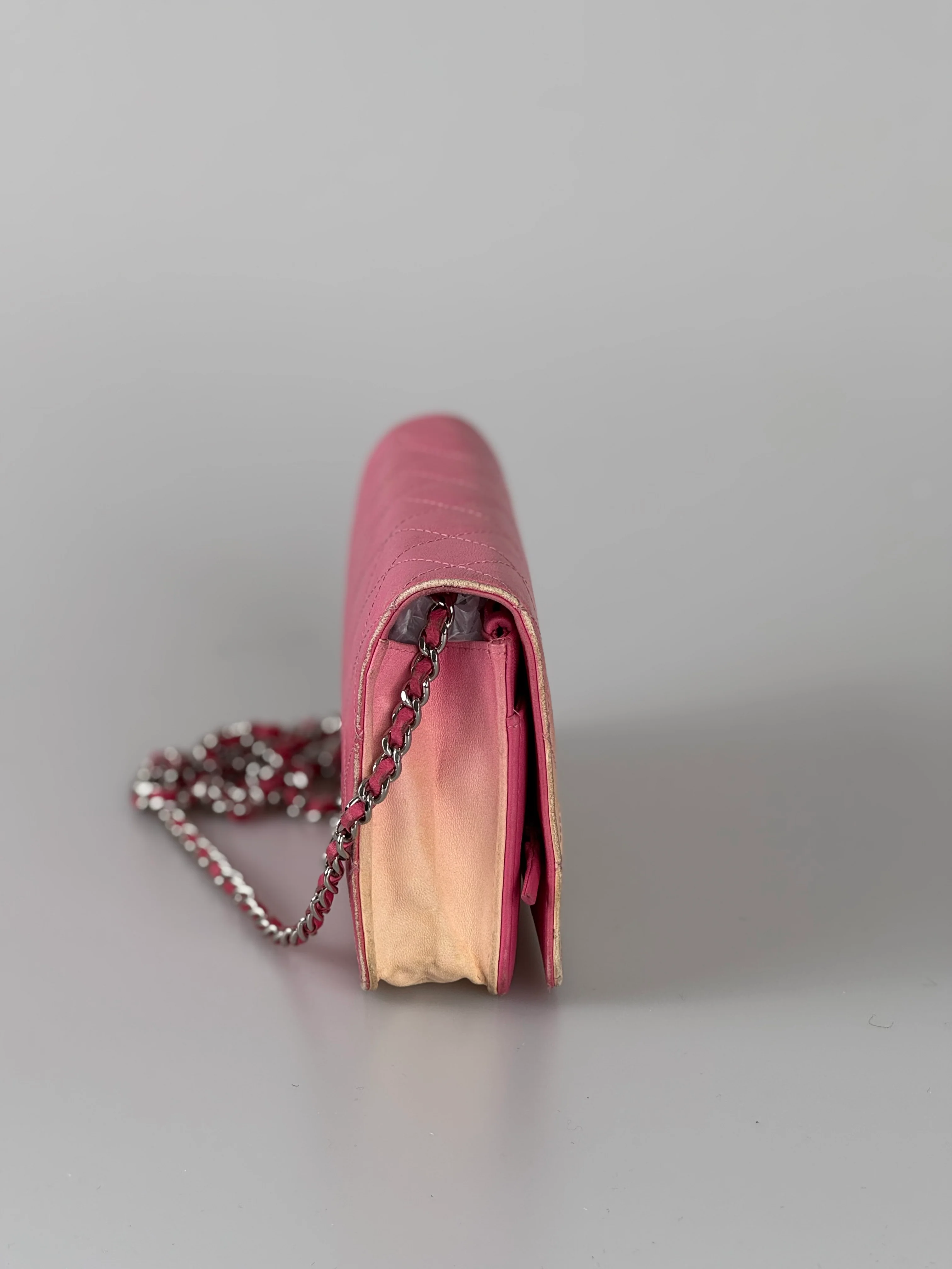 used-Chanel Faded Lambskin Quilted Zephyr Wallet on Chain WOC Dark Pink-MILOURA