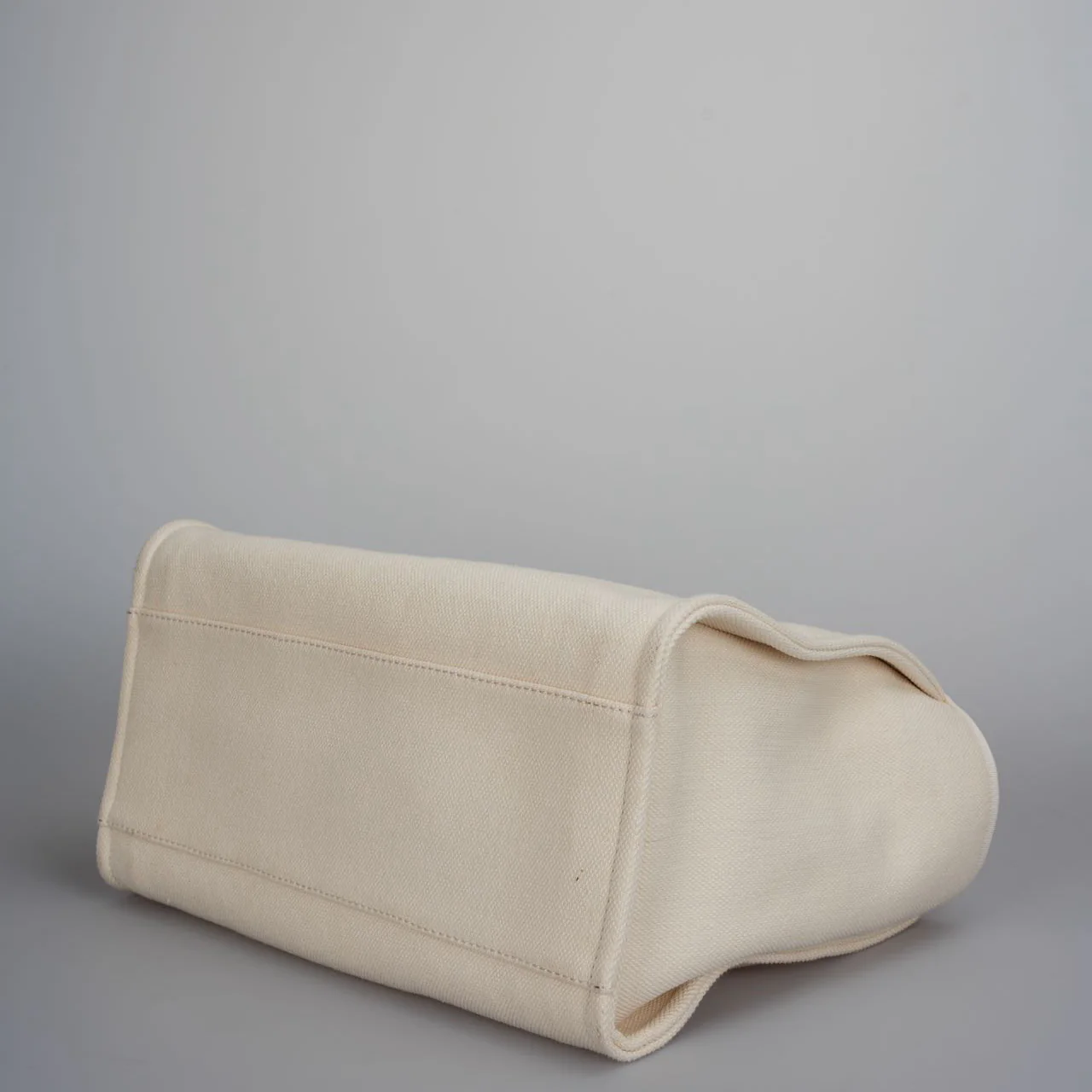 used-Chanel Deauville Pearl Tote Beige white medium-MILOURA