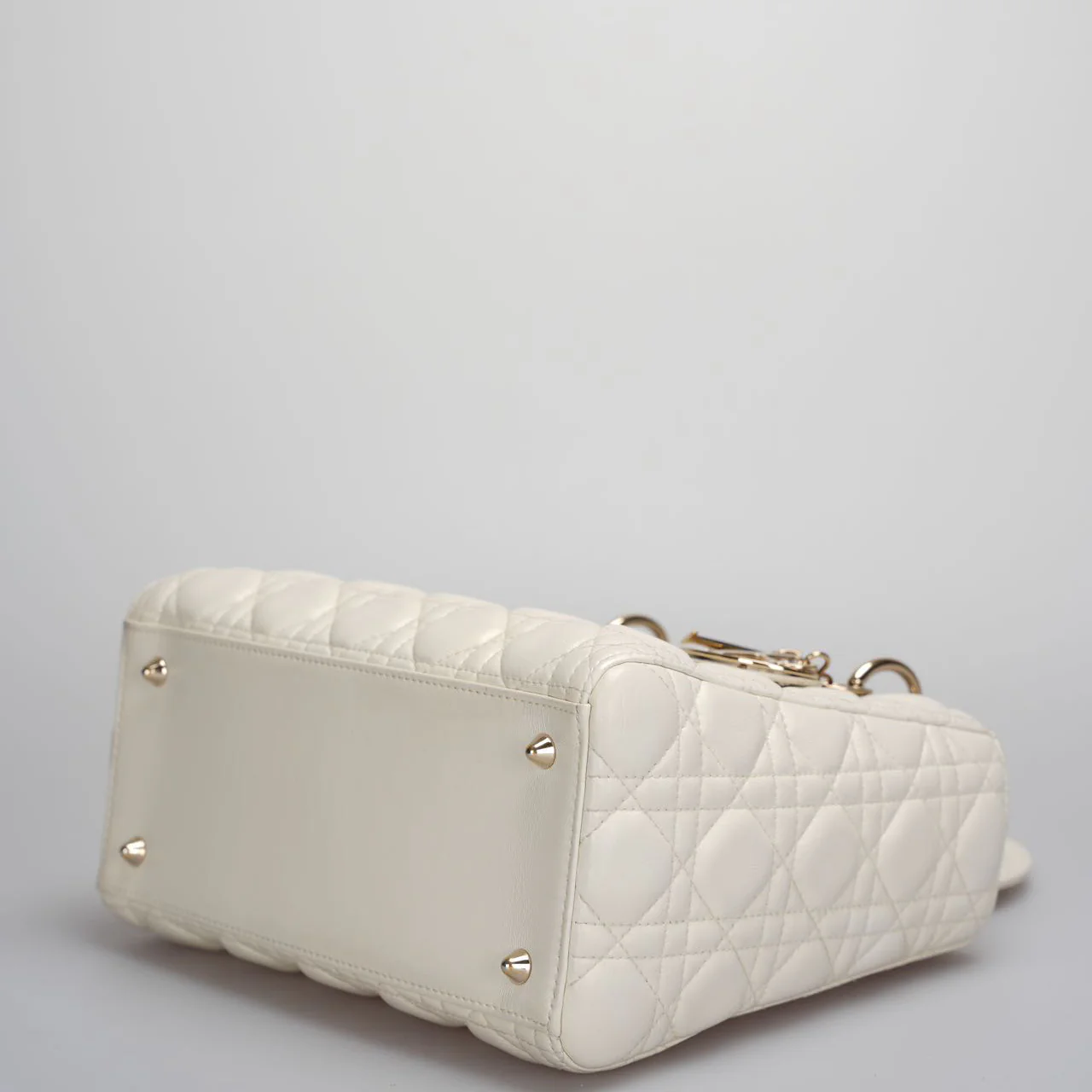 used-Christian Dior Lady Dior Bag White Medium 2017-MILOURA