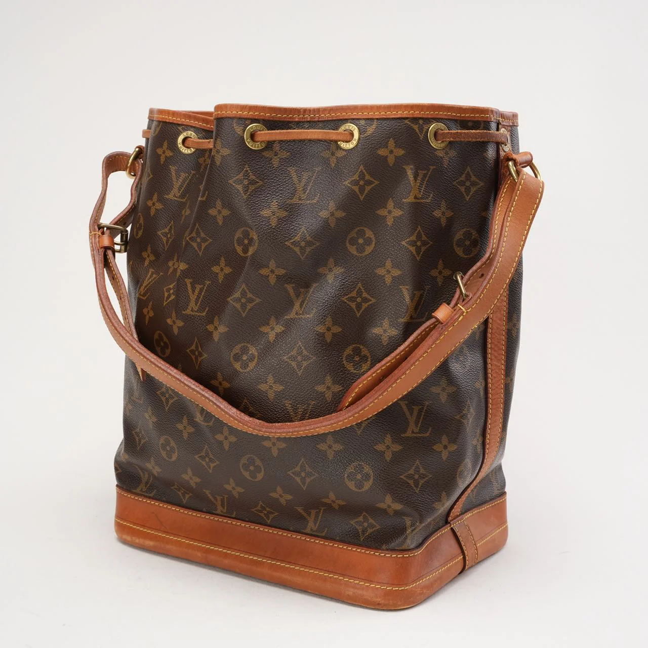 Louis Vuitton Vintage Monogram Noè GM 2008