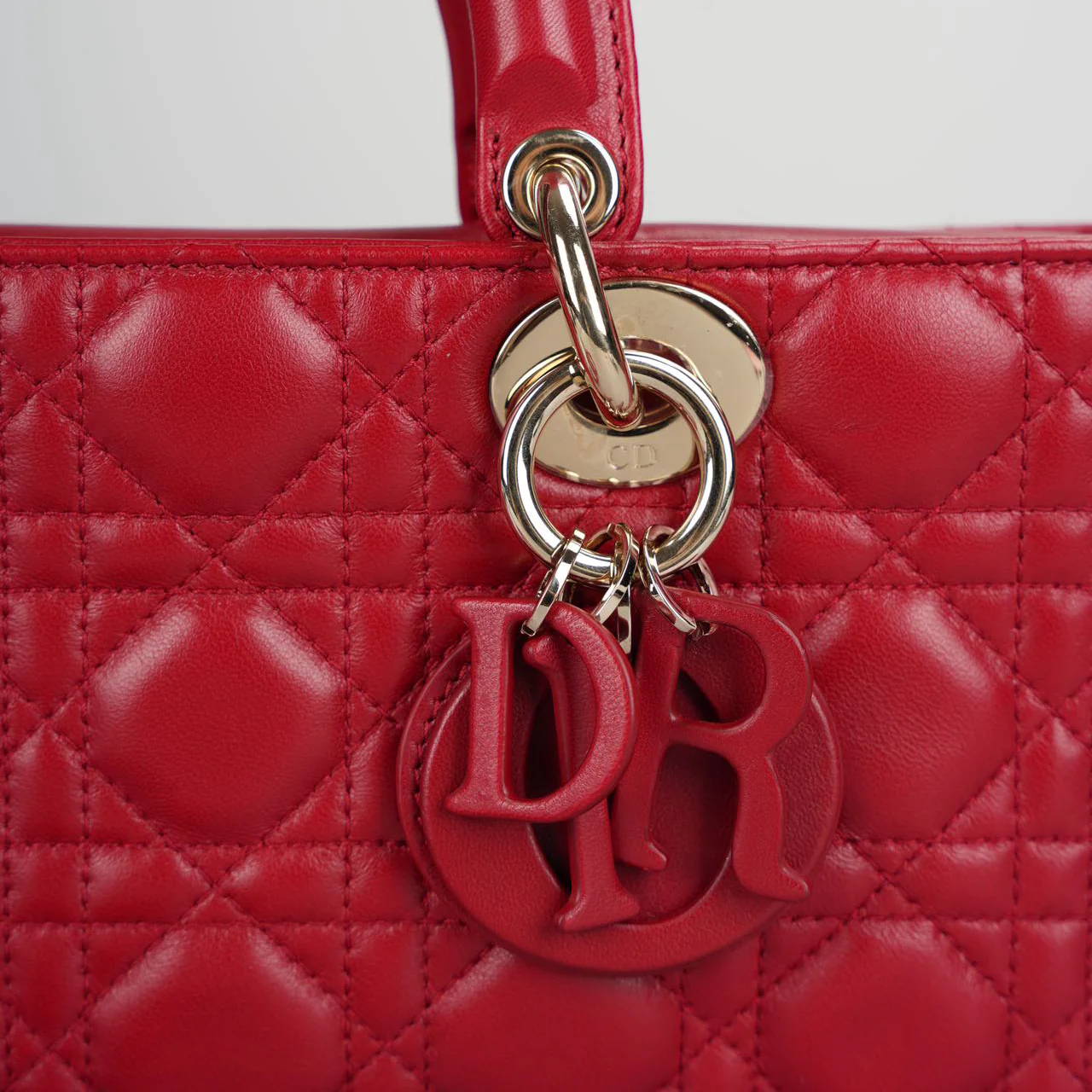 used-Dior Red Medium Lambskin Cannage Lady D-Joy Bag-MILOURA