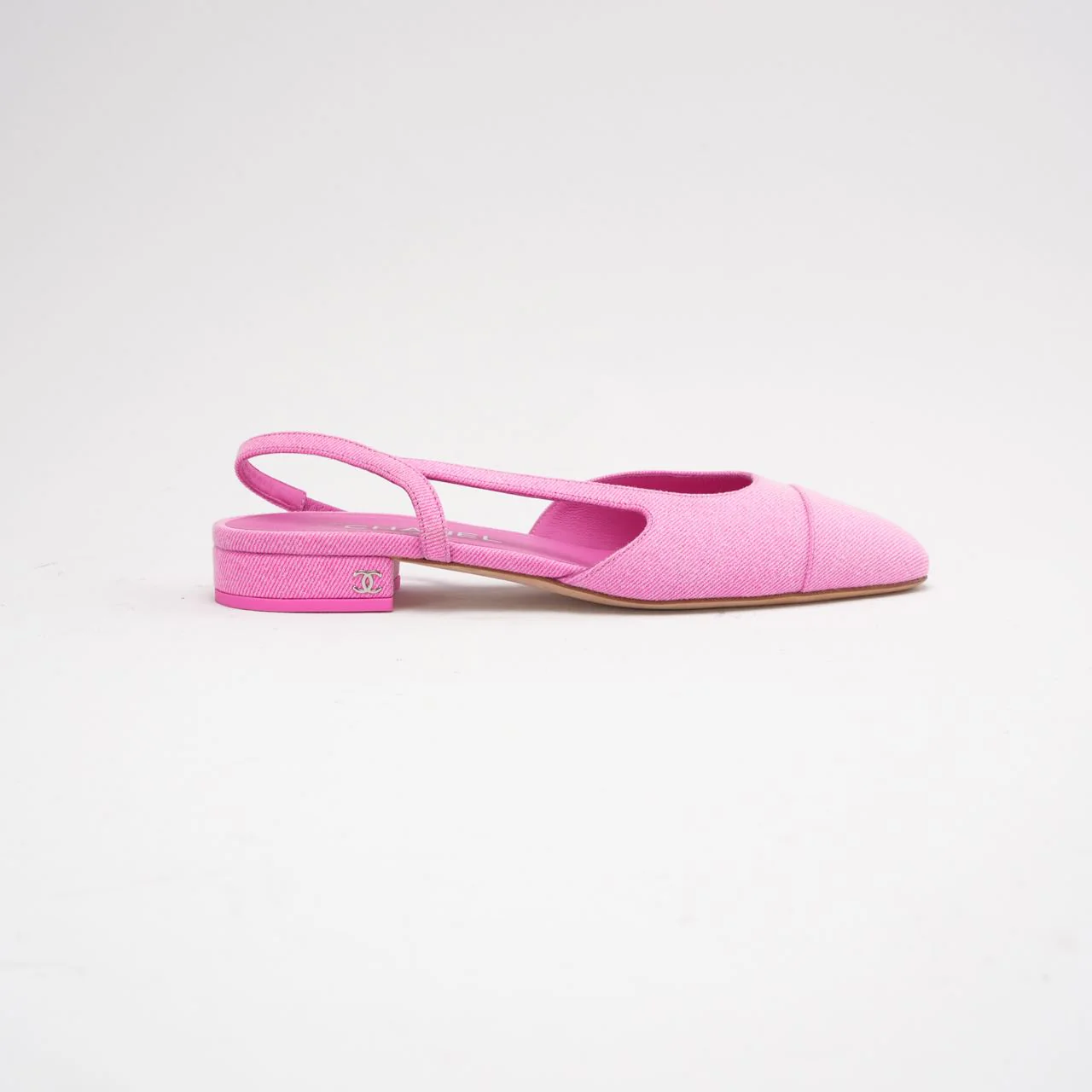 Chanel Neon Pink Denim Cap Toe CC Slingback Flat Size 38