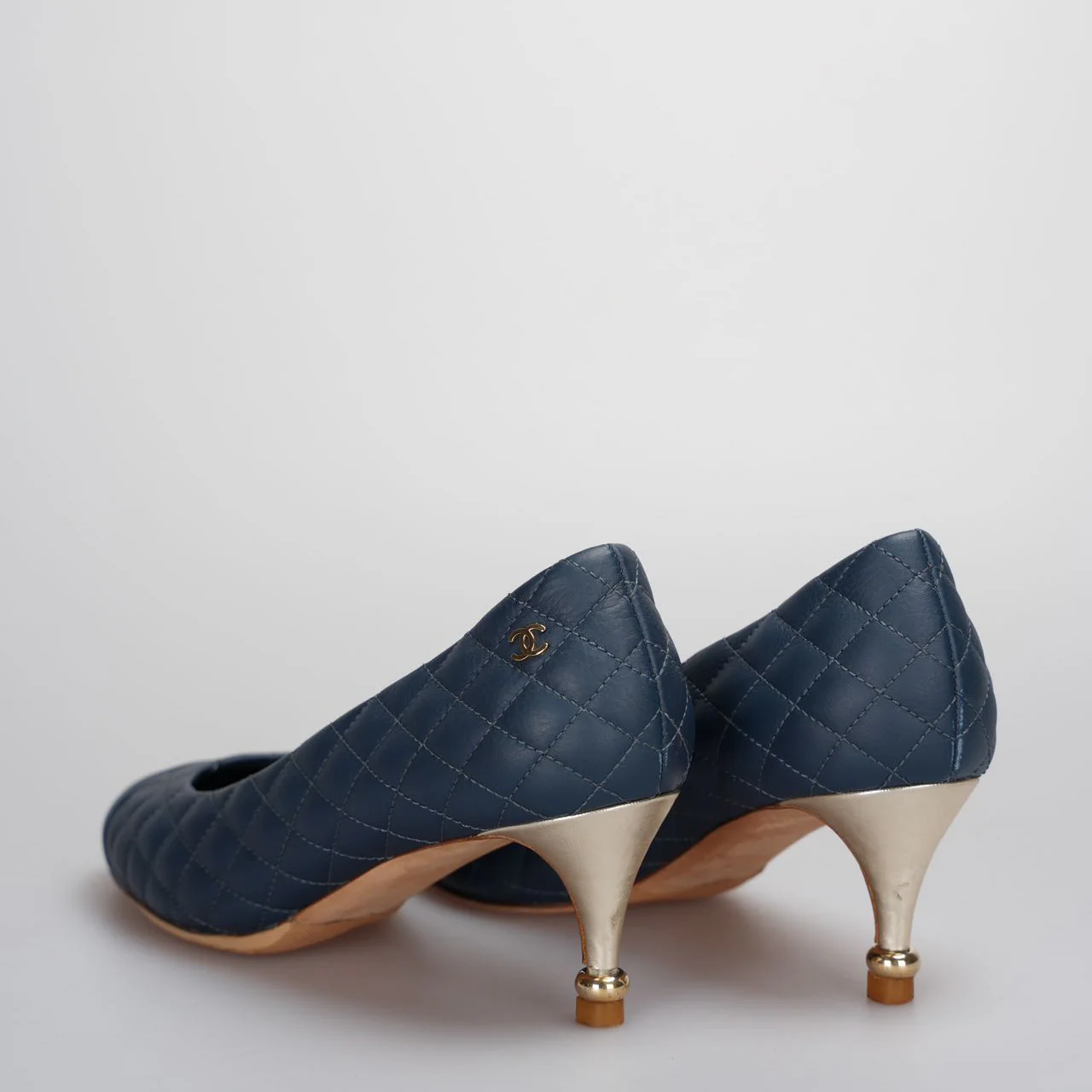 used-Chanel Blue Quilted Leather Pumps 6cm Size 37.5C-MILOURA