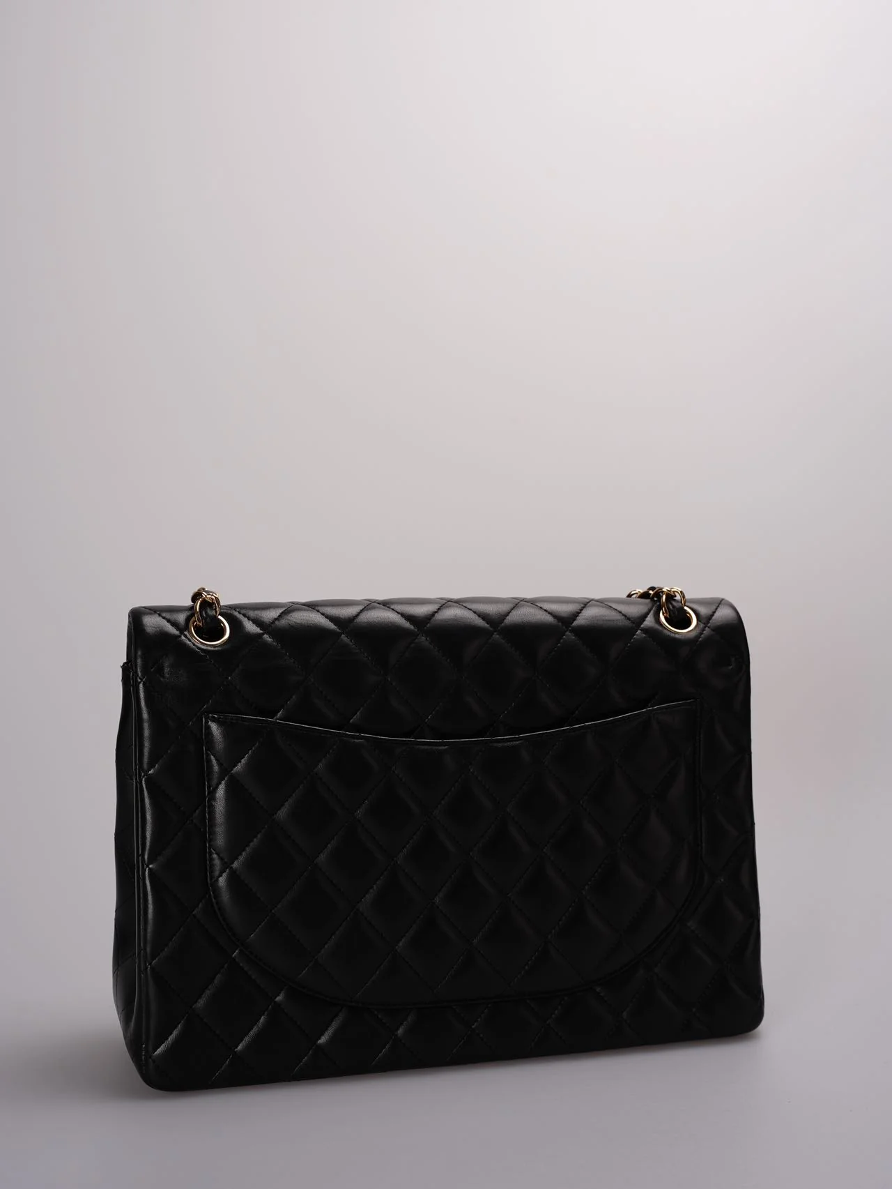 used-Chanel timeless Flap Quilted Maxi Lambskin Gold-tone Black-MILOURA