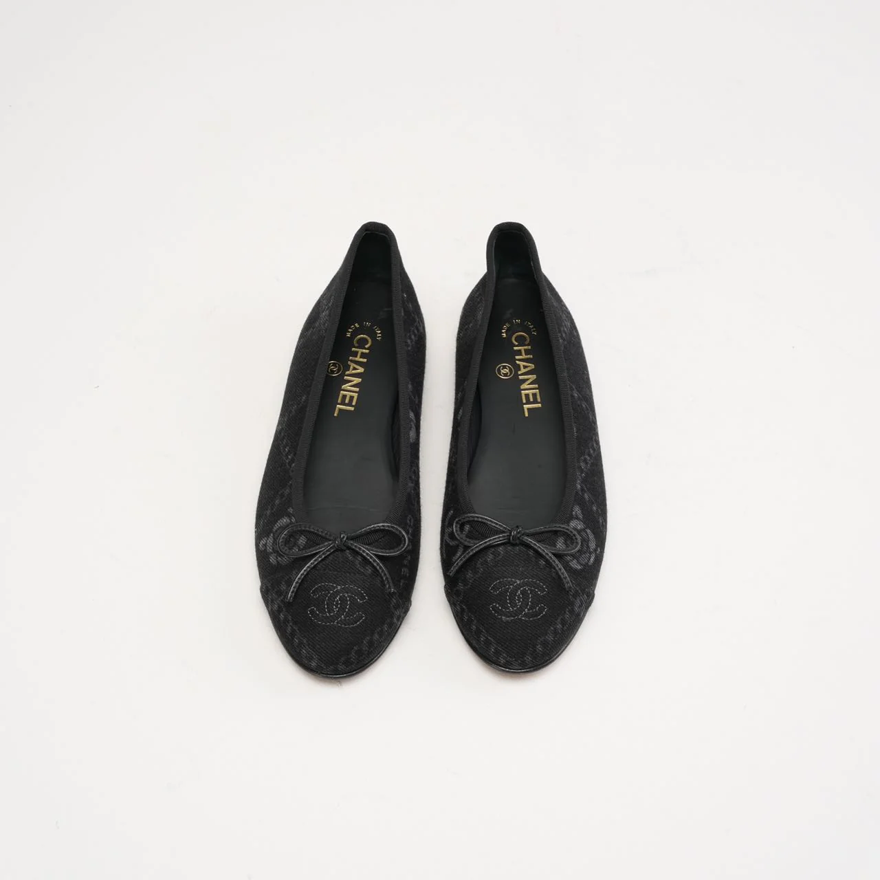 Chanel Black Printed Denim CC Cap Toe Ballet Flats 37.5