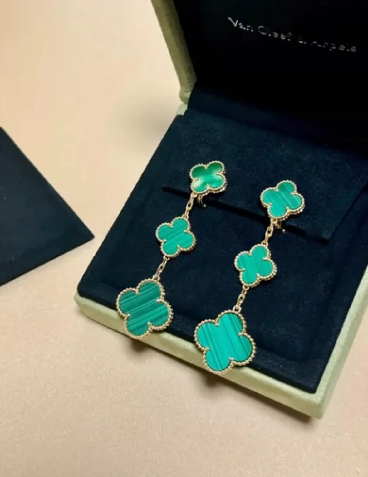 used-Van Cleef & Arpels Alhambra 3 Motif Earrings in 18K Gold and Malachite-MILOURA