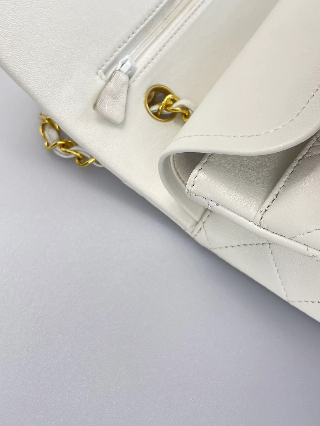 used-Chanel Vinateg White Classic Flap Bag with Gold Hardware-MILOURA