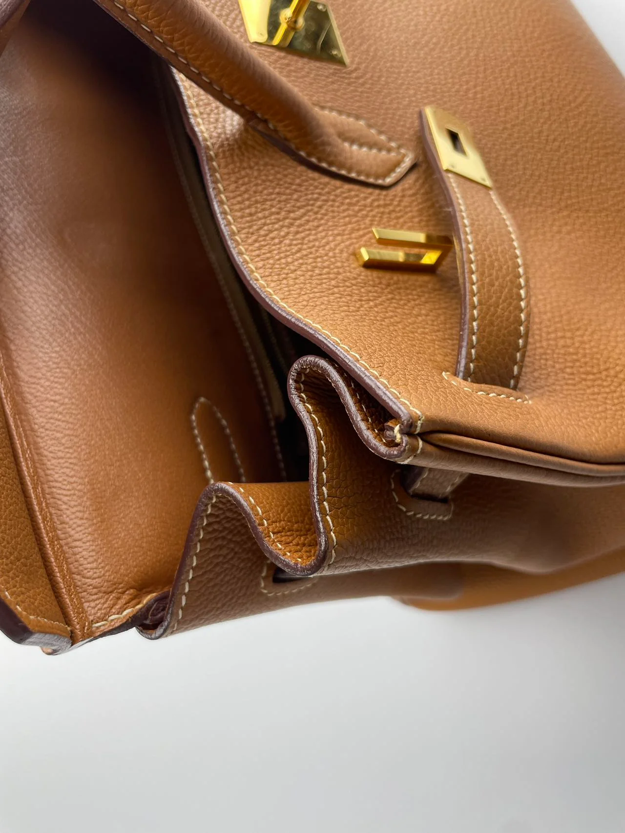 used-Hermes pre-owned Birkin 35 in gold vintage Togo leather-MILOURA