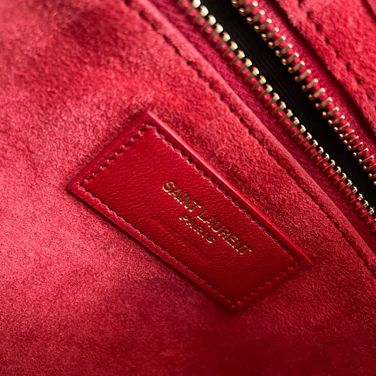 used-Saint Laurent Le 5 À 7 Logo Plaque Hobo Bag-MILOURA