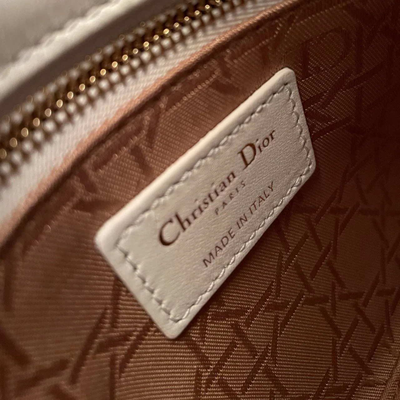 used-Christian Dior White Small Lady Dior Bag in Cannage Lambskin Leather with Gold Hardware 2020-MILOURA