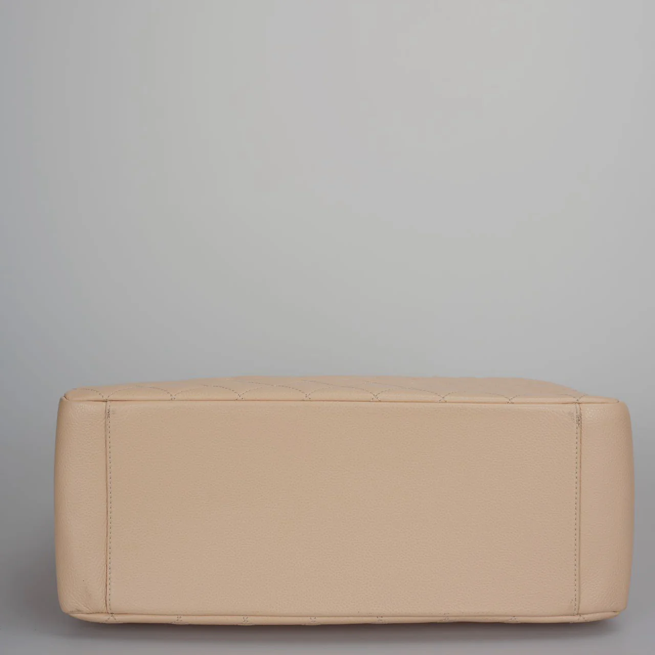 used-Chanel Beige Grand Shopping Tote GST Bag in Caviar Leather with gold Hardware-MILOURA