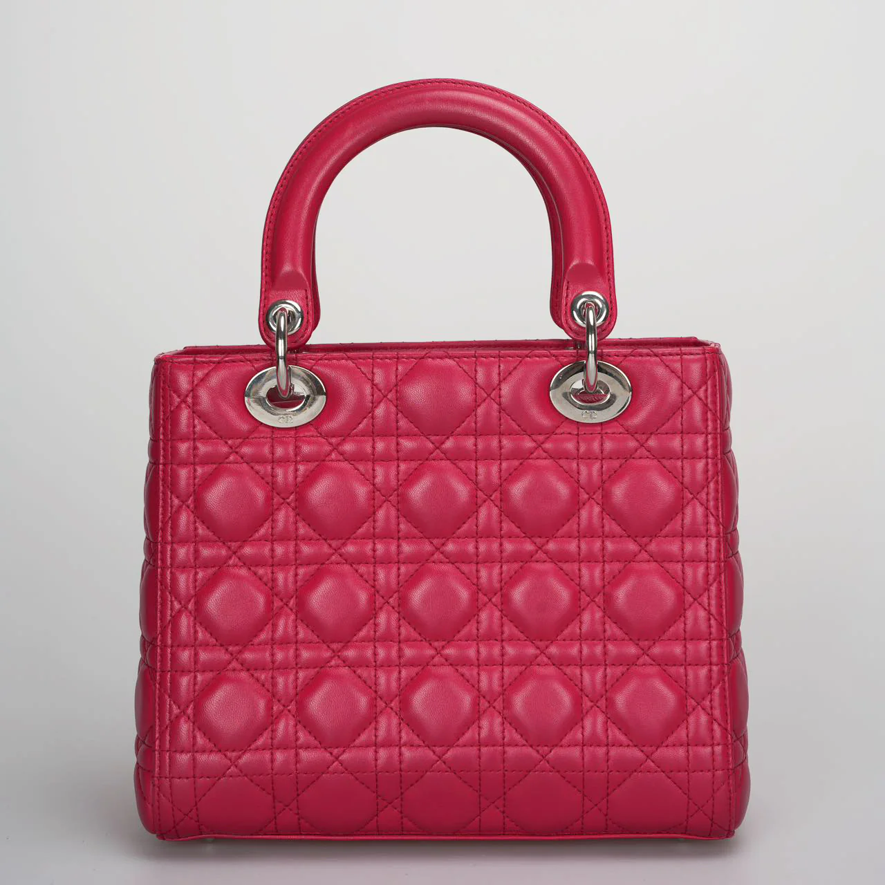 used-Christian Dior Red Lady Dior Lambskin bag Cannage Medium-MILOURA