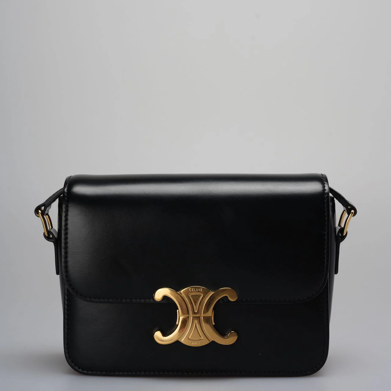 used-Céline Pre-Owned 2021 Small Calfskin Triomphe crossbody bag-MILOURA