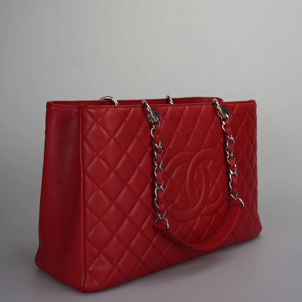 used-Chanel Large Grand Shopping Tote Red GST Bag in Caviar Leather with Silver Hardware XL size-MILOURA