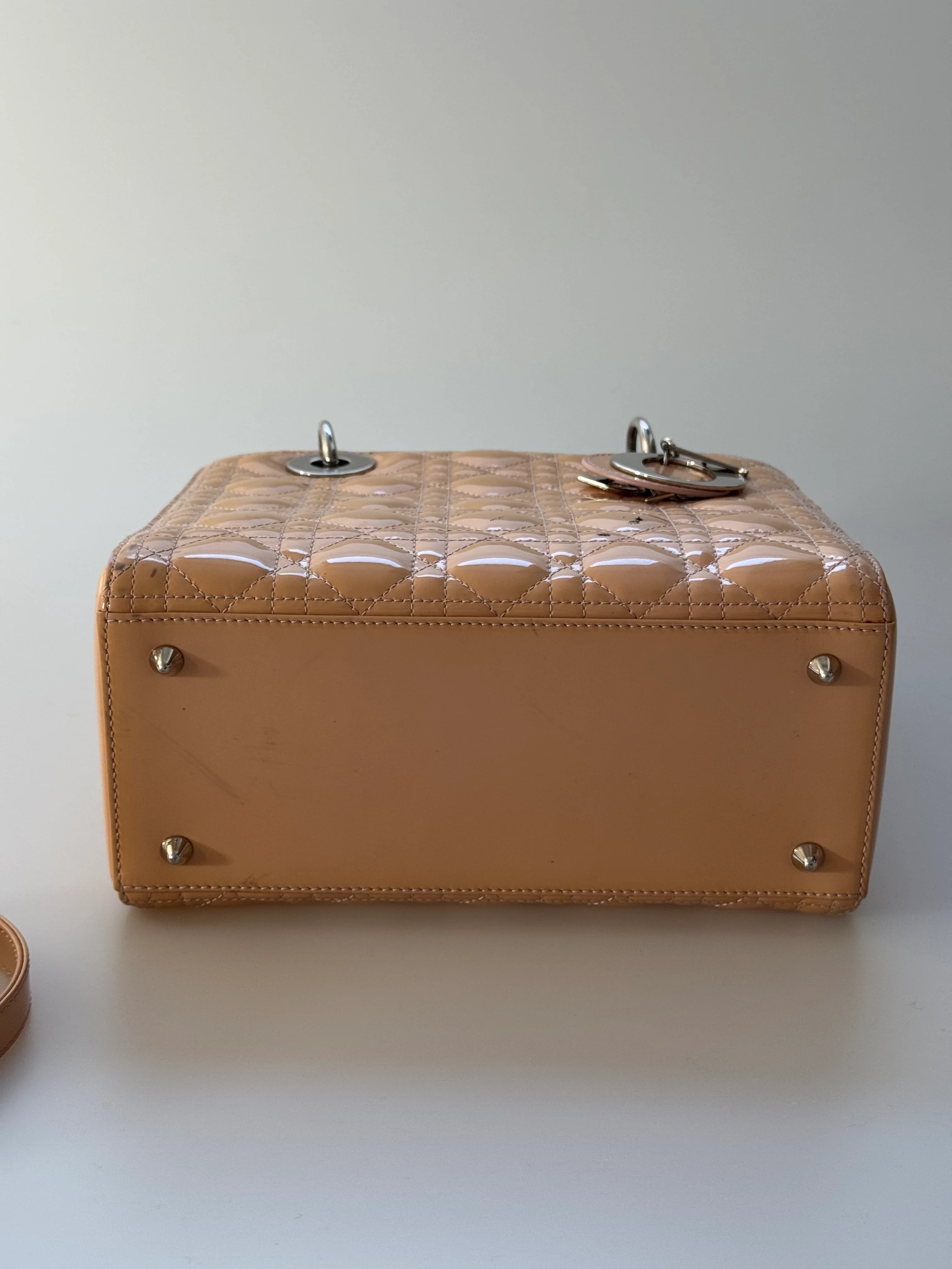 used-Christian Dior Lady Dior bag medium light beige-MILOURA