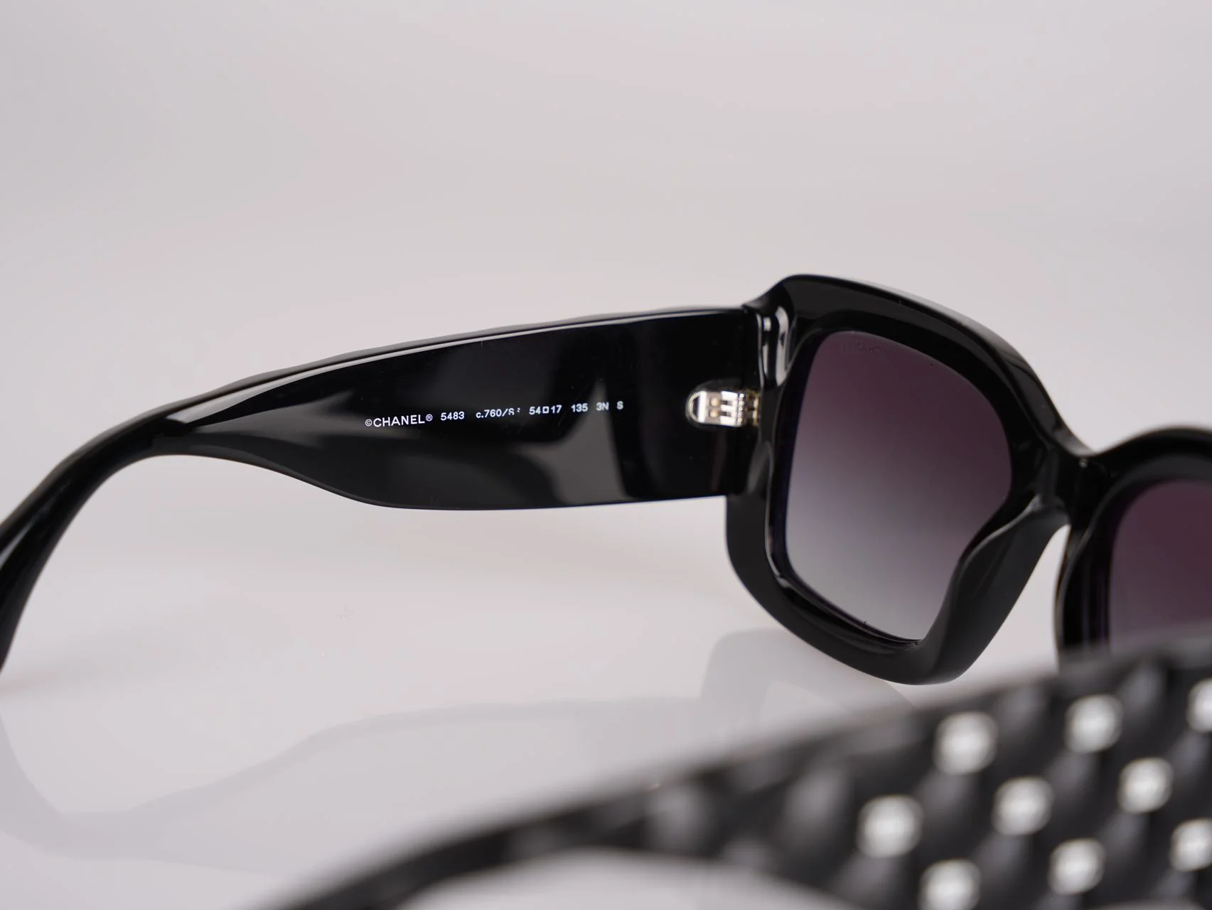 used-Chanel Sunglasses Black Polarized Gold Metal CC Logos with Gray Lenses-MILOURA