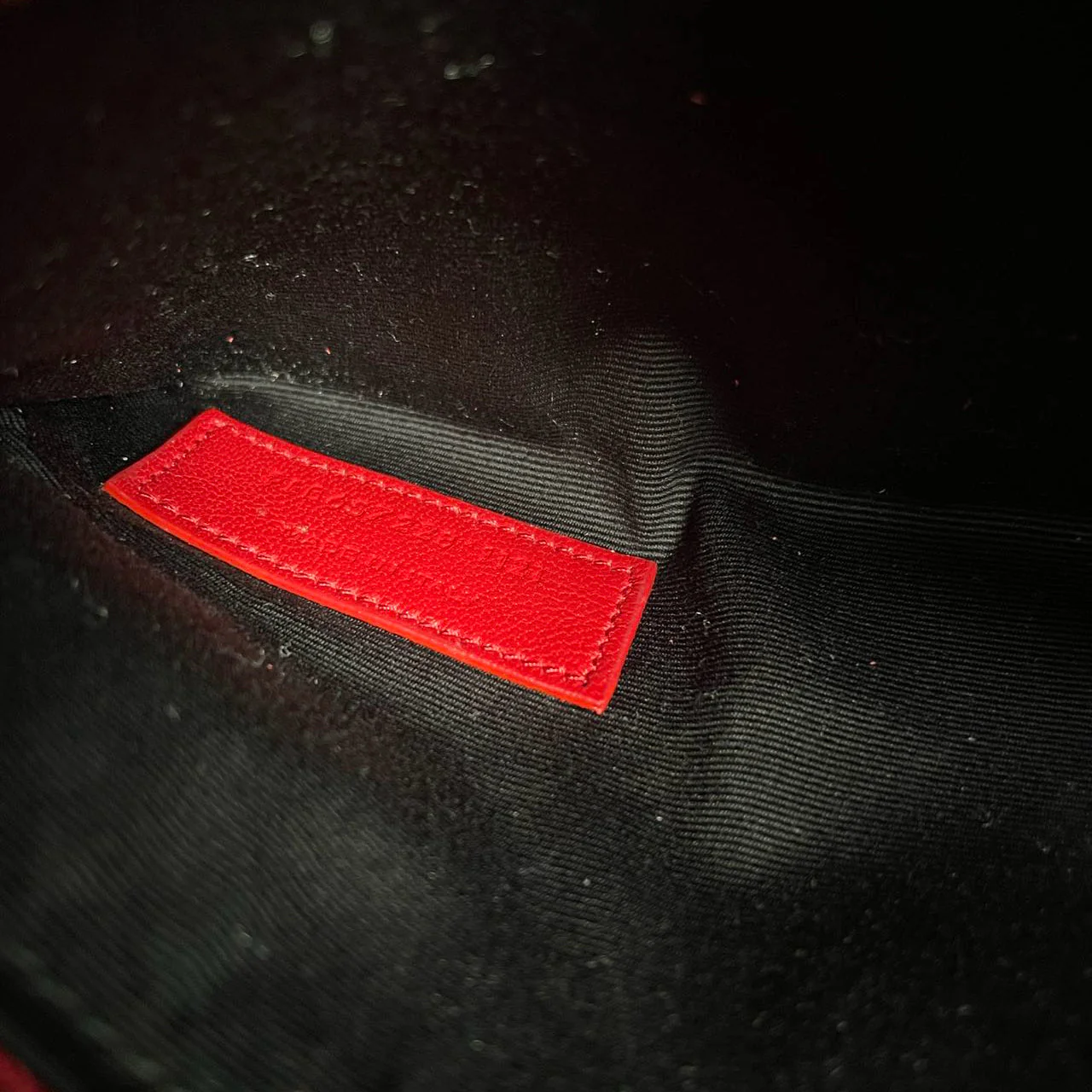 used-Saint Laurent Le 5 À 7 Logo Plaque Hobo Bag-MILOURA