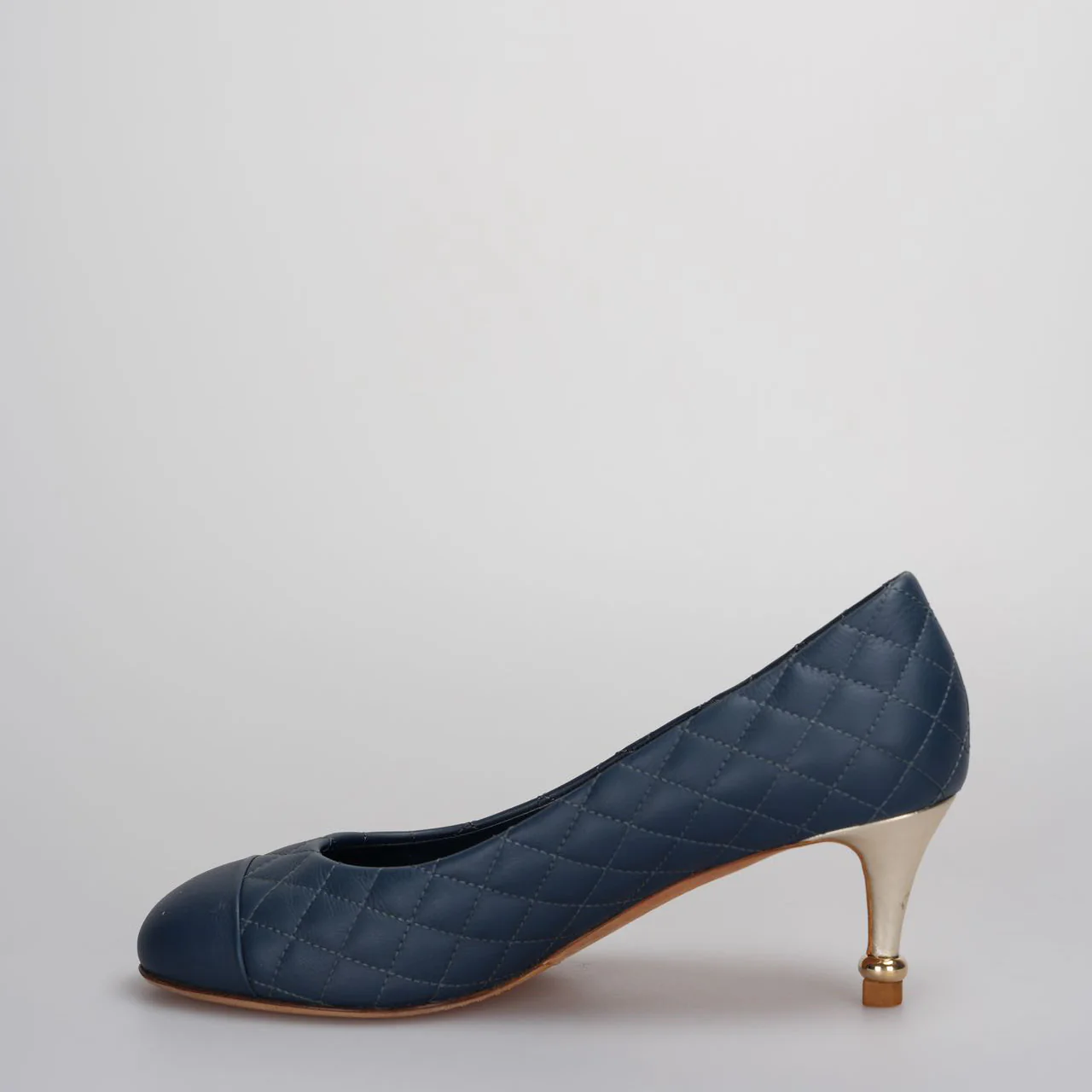 used-Chanel Blue Quilted Leather Pumps 6cm Size 37.5C-MILOURA