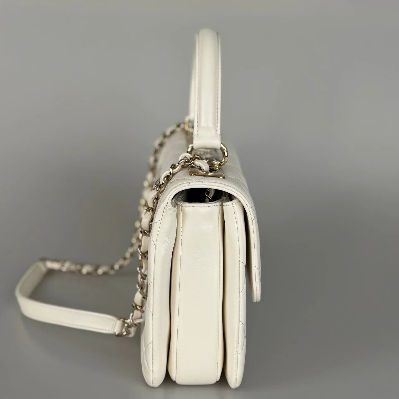 used-Chanel Trendy CC Bag in Lambskin Small White Diamond Quilted with Champagne Gold Hardware-MILOURA