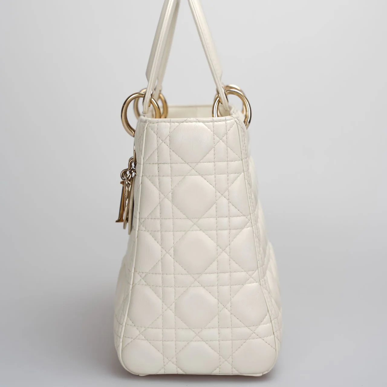 used-Christian Dior Lady Dior Bag White Medium 2017-MILOURA
