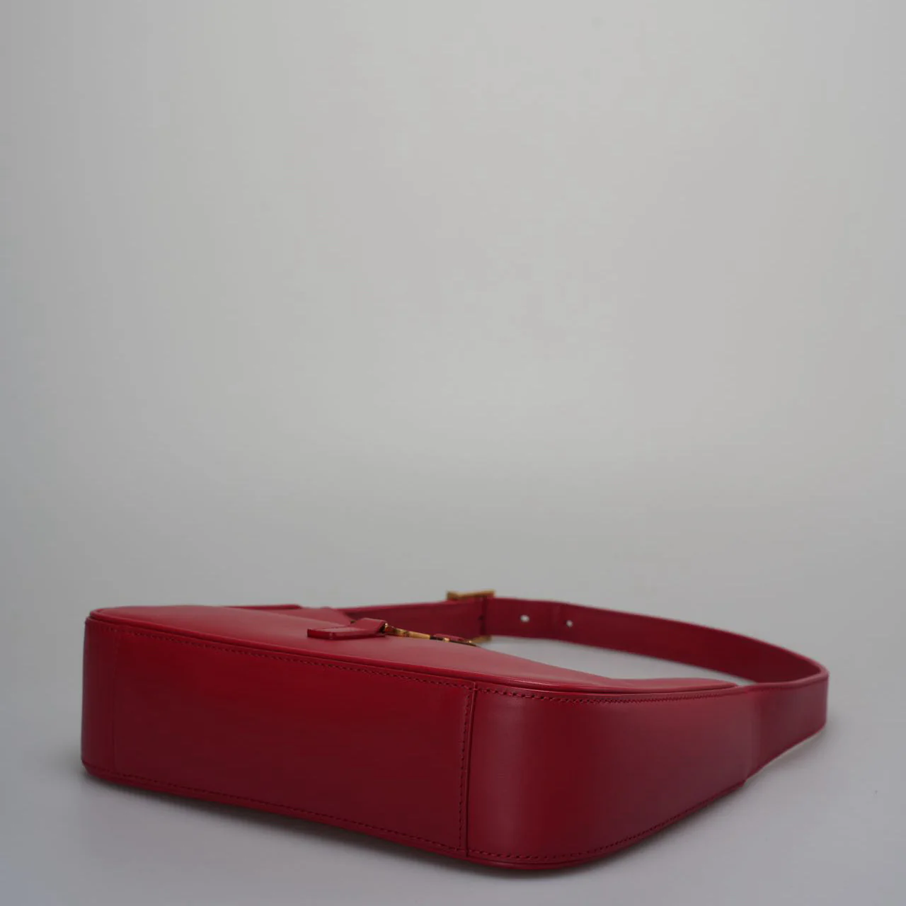 used-Saint Laurent Le 5 À 7 Logo Plaque Hobo Bag-MILOURA