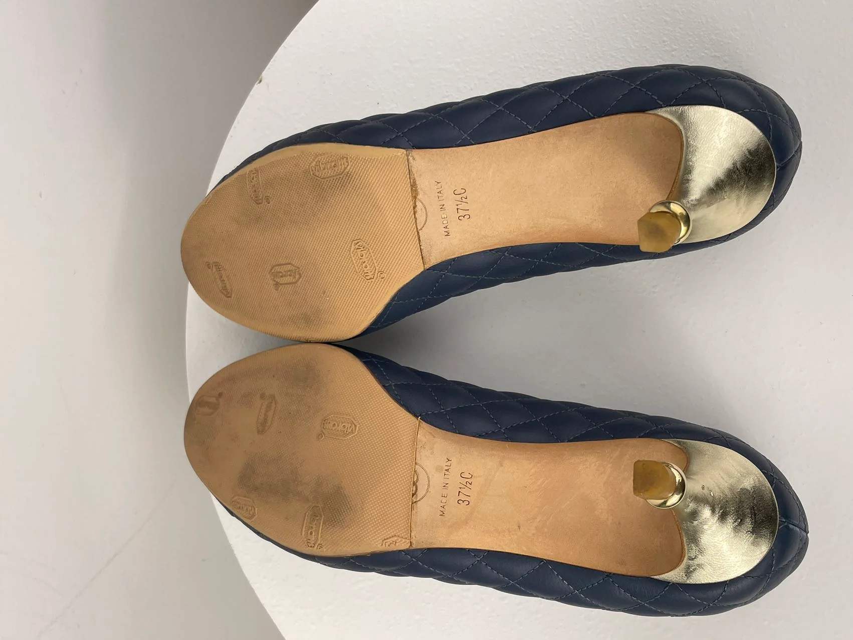 used-Chanel navy blackCalfskin Quilted Cap Toe Camellia Pumps 37.5 with Cc logo-MILOURA