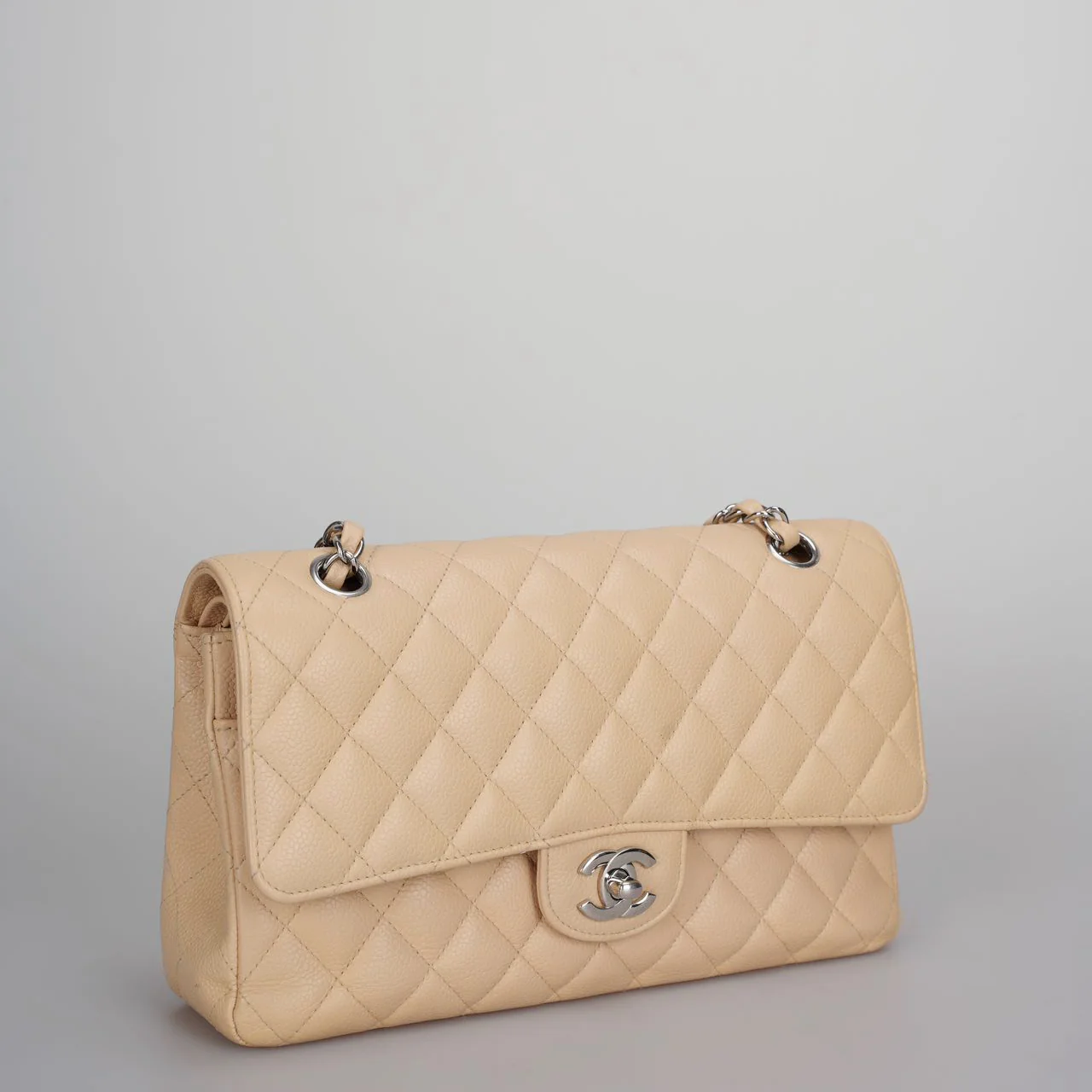 used-Chanel Beige Quilted Caviar Leather timeless Double Flap Bag medium-MILOURA