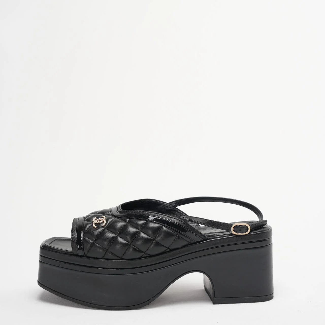 Chanel Black Slingback Quilted Leather Sandals Size 39