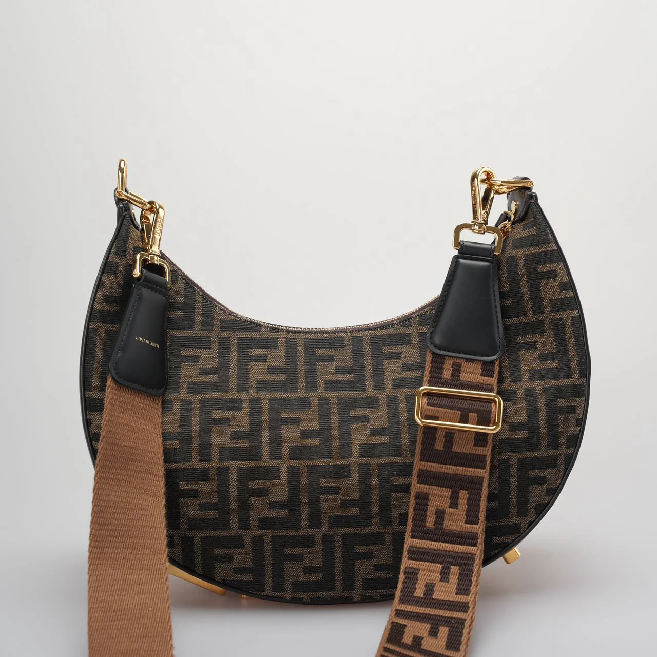 used-Fendi graphy Small Brown FF Jacquard Fabric Bag-MILOURA