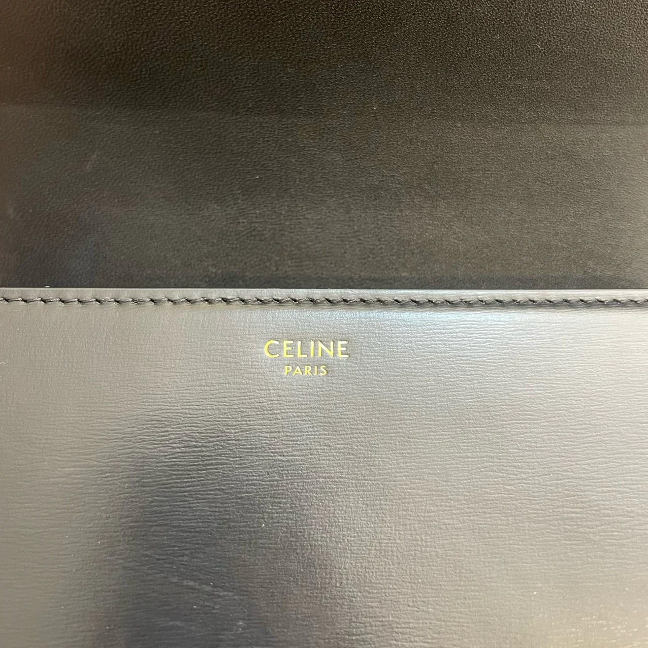 used-Céline Pre-Owned 2021 Small Calfskin Triomphe crossbody bag-MILOURA