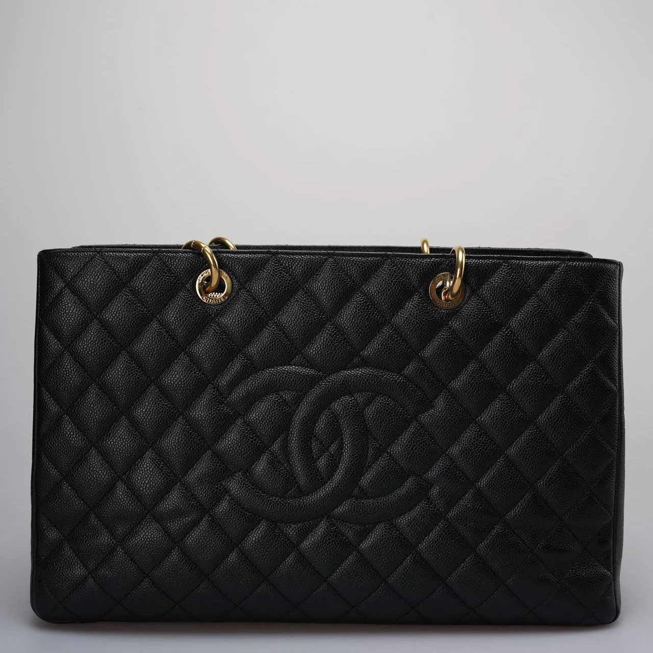 used-Chanel Large Grand Shopping Tote black GST Bag in Caviar Leather with Gold Hardware-MILOURA