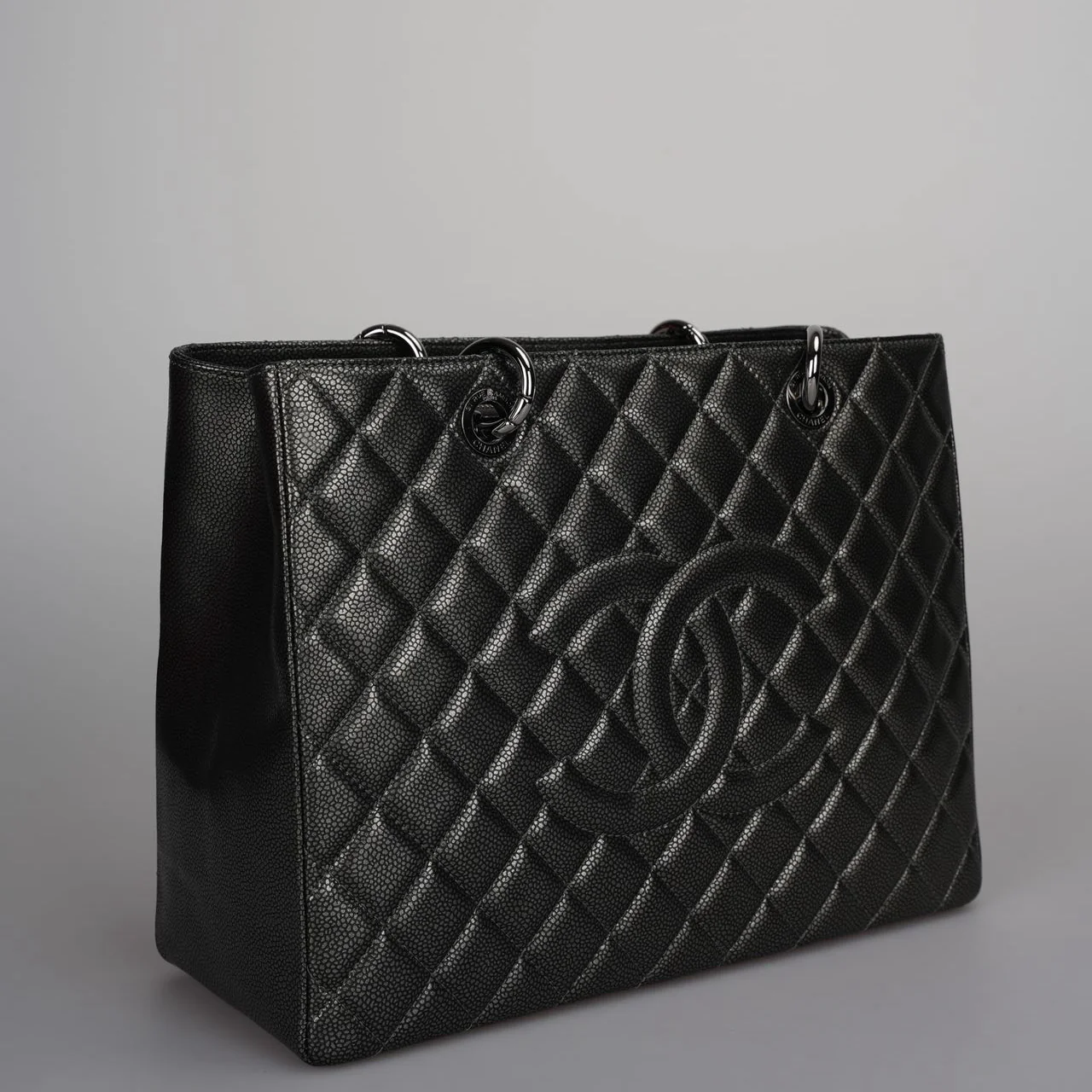 used-Chanel Grand Shopping Tote Black GST Bag in Caviar Leather with Black Hardware-MILOURA