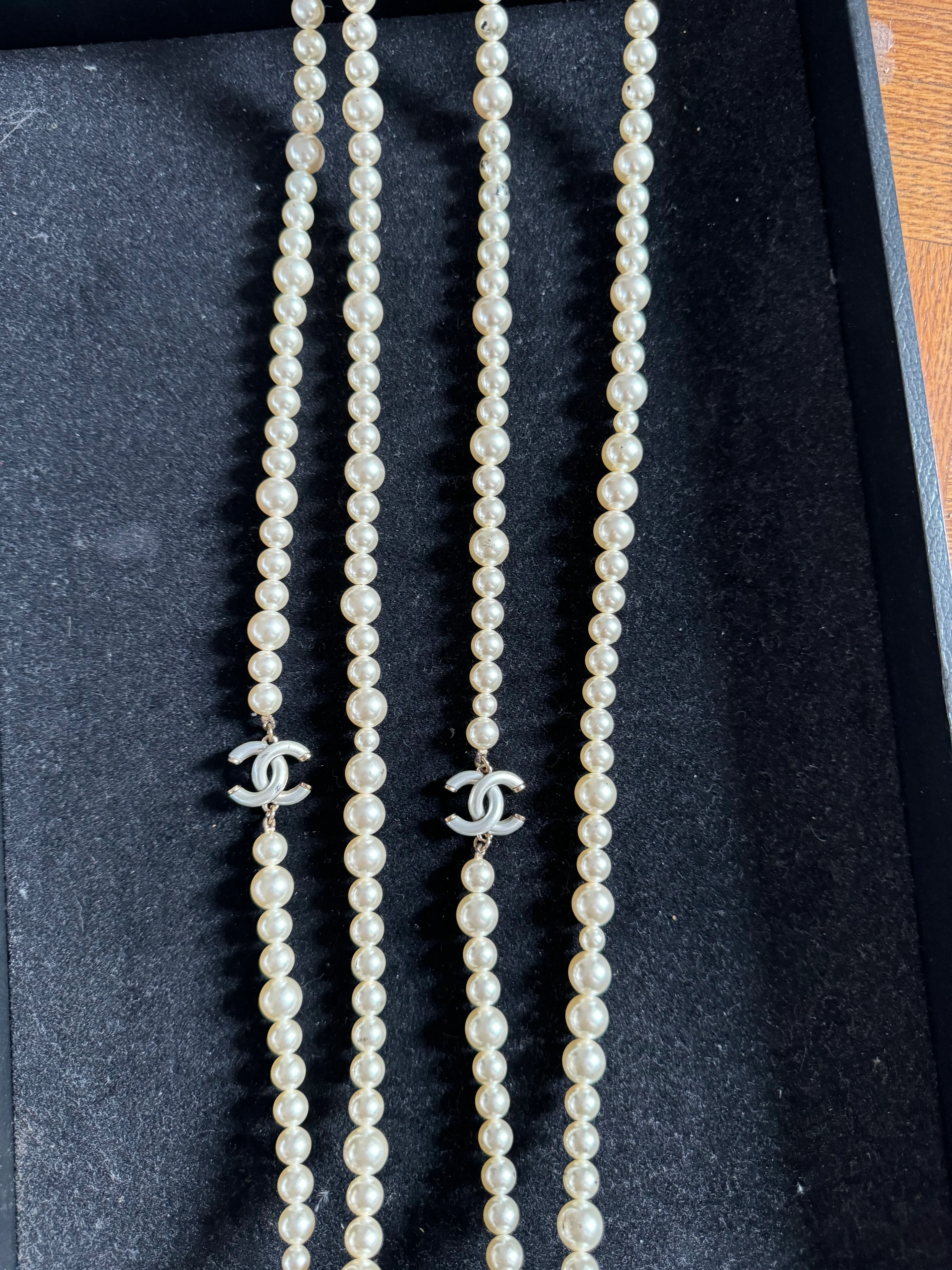 used-Chanel pearl necklace-MILOURA