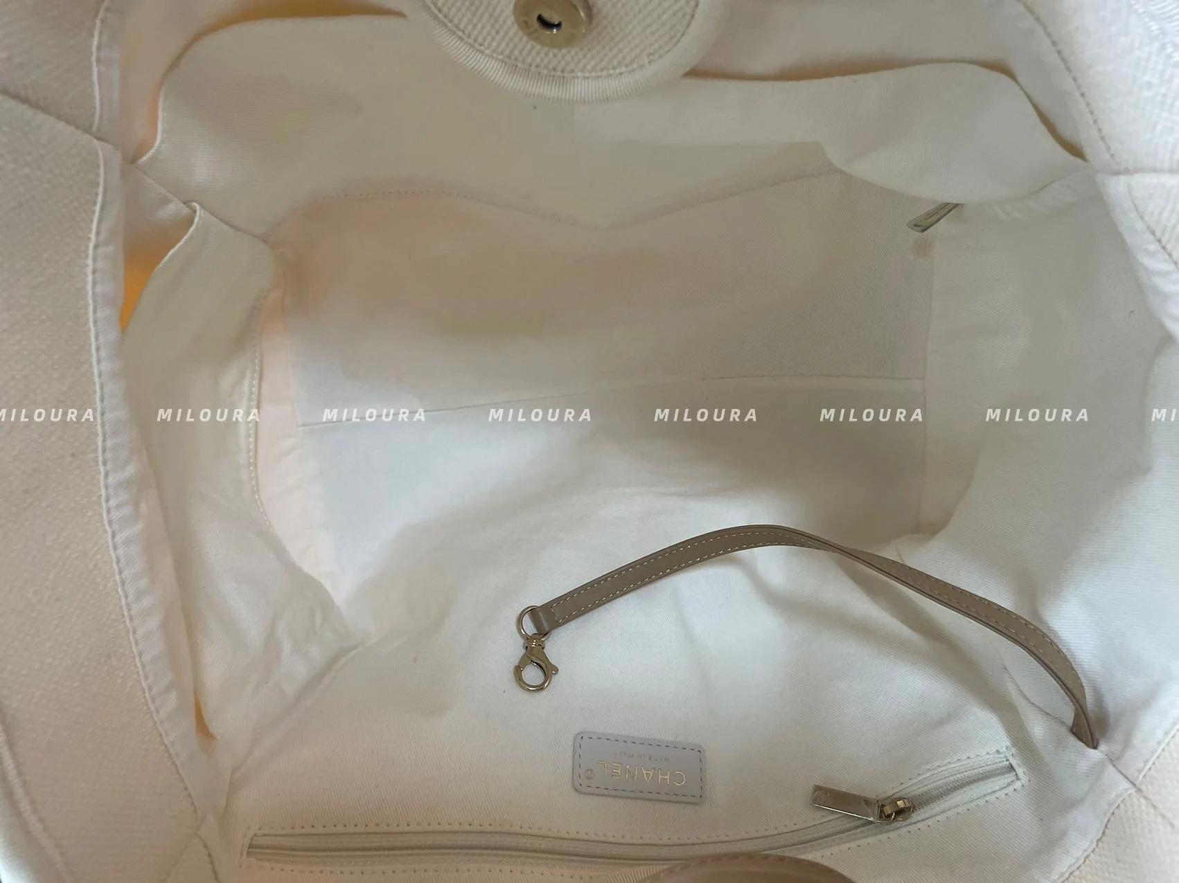 used-Chanel Deauville Pearls Tote Bag-MILOURA