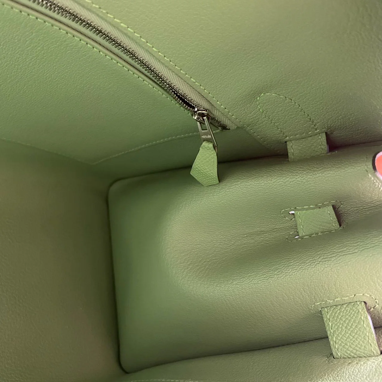 used-Hermes Birkin 30 Seiller Vert Avocado Green Epsom Leather with Palladium Hardware-MILOURA