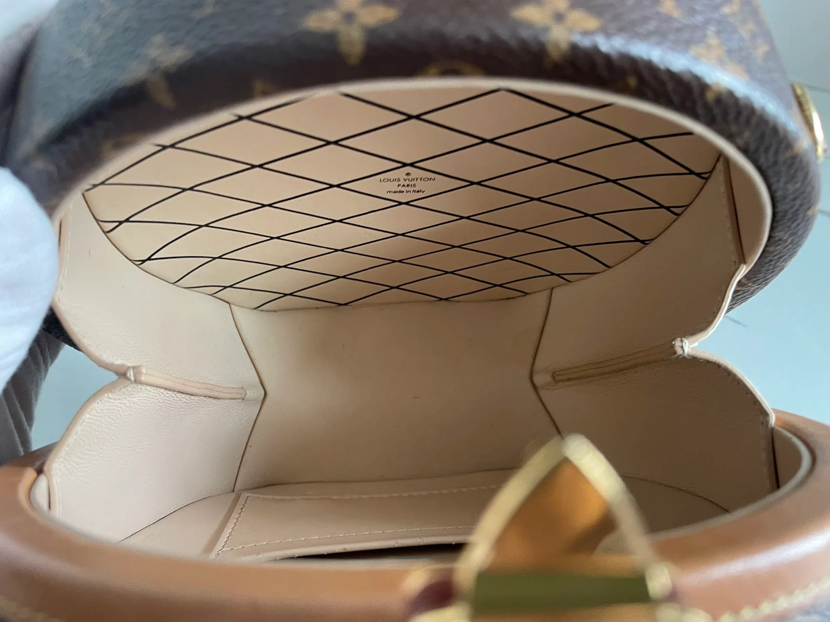 used-Louis Vuitton Monogram Canvas Petite Boite Chapeau Cross-Body Bag with Gold Hardware-MILOURA