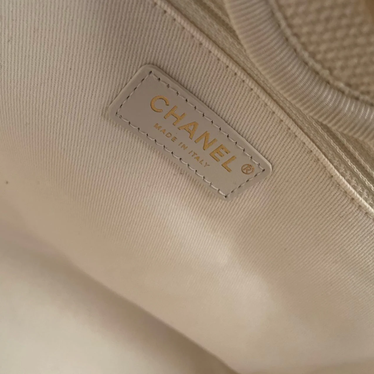 used-Chanel Deauville Pearl Tote Beige white medium-MILOURA