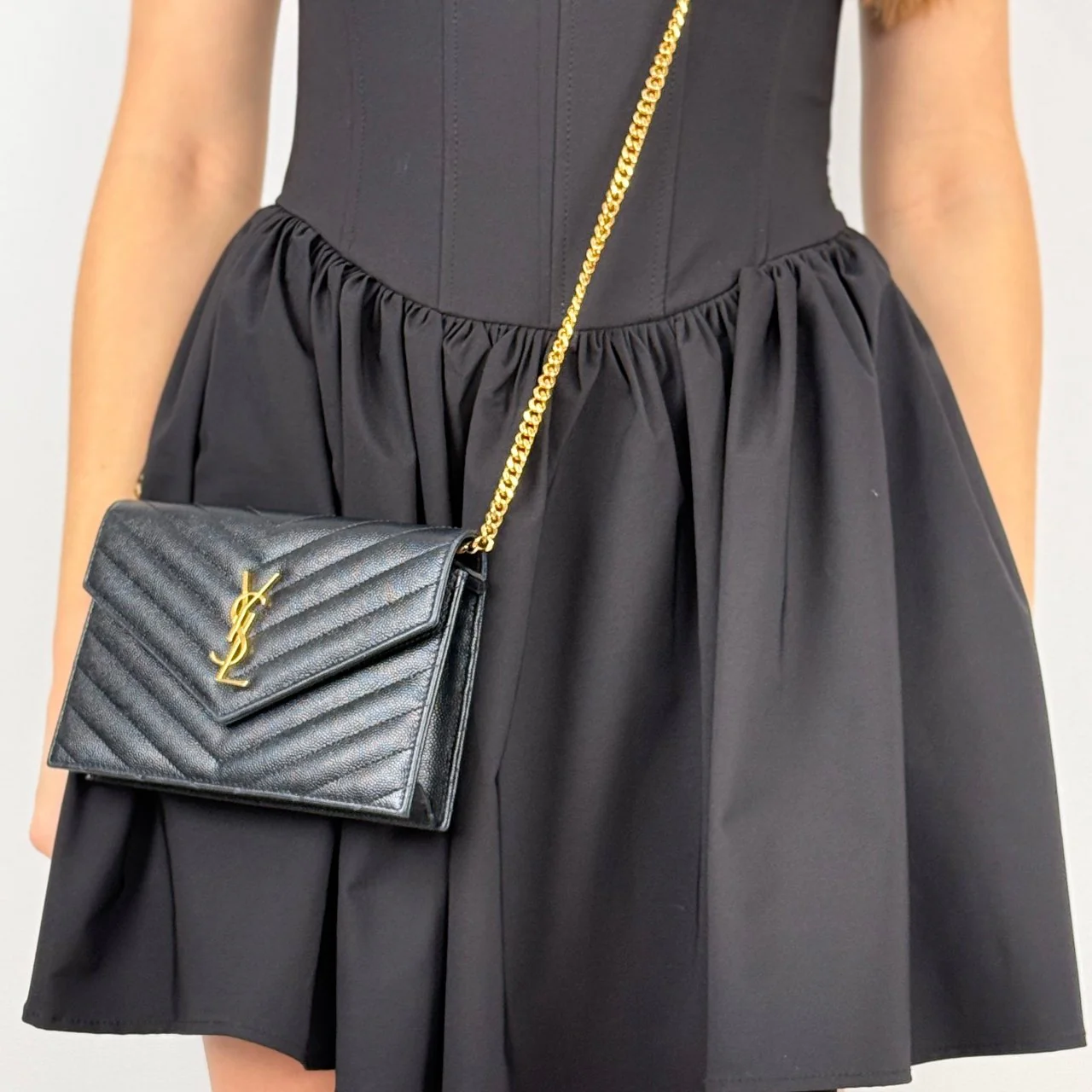 used-Saint Laurent YSL Chain Wallet Monogram NeroWallet On A Chain bag-MILOURA