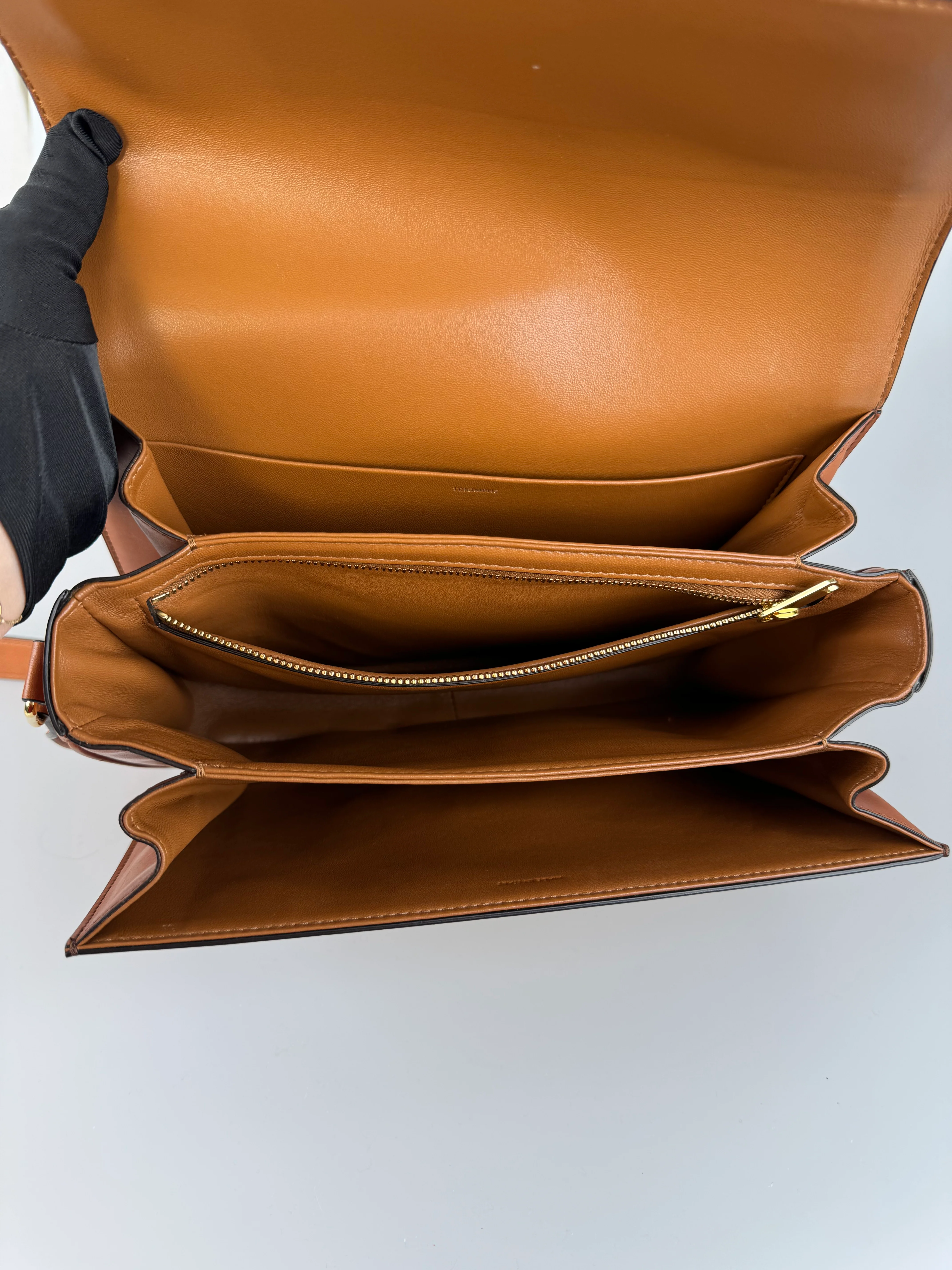 used-Celine Classique Triomphe Bag-MILOURA