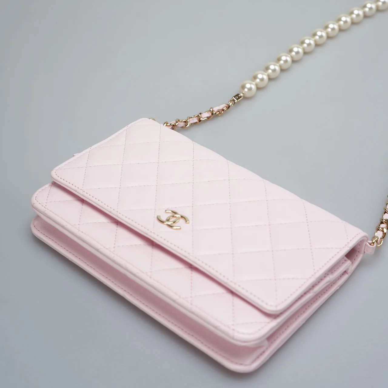 used-Chanel Pink Quilted Lambskin Pearl Wallet on Chain With Gold Hardware-MILOURA
