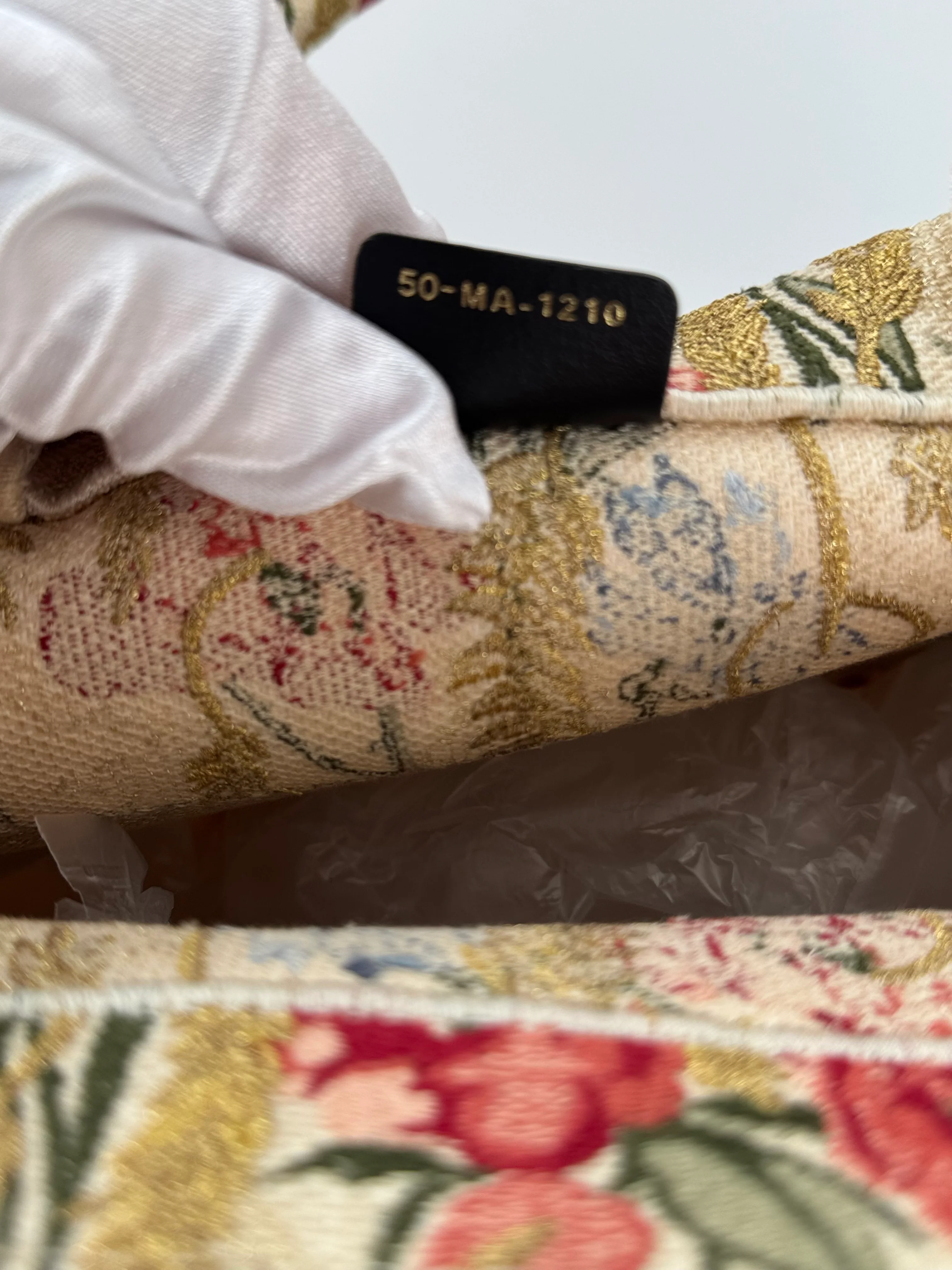 used-CHRISTIAN DIOR Beige Floral Embroidered Canvas Book Tote Medium-MILOURA