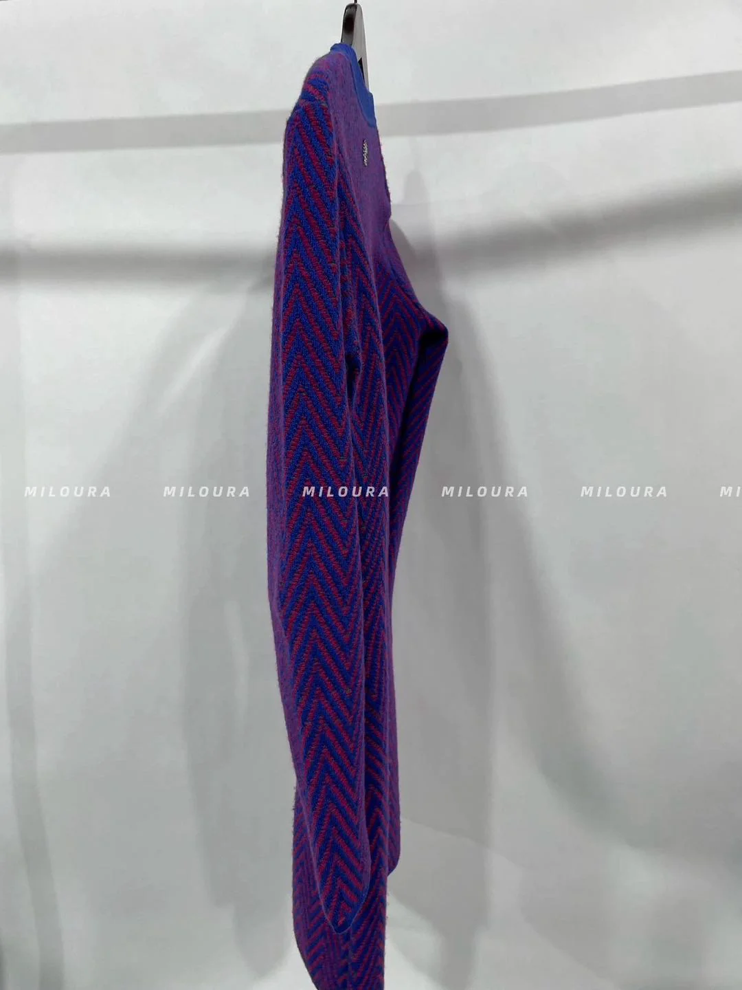 used-CHANEL 100% cashmere blue red chevron green CC logo crystal brooch dress FR40-MILOURA