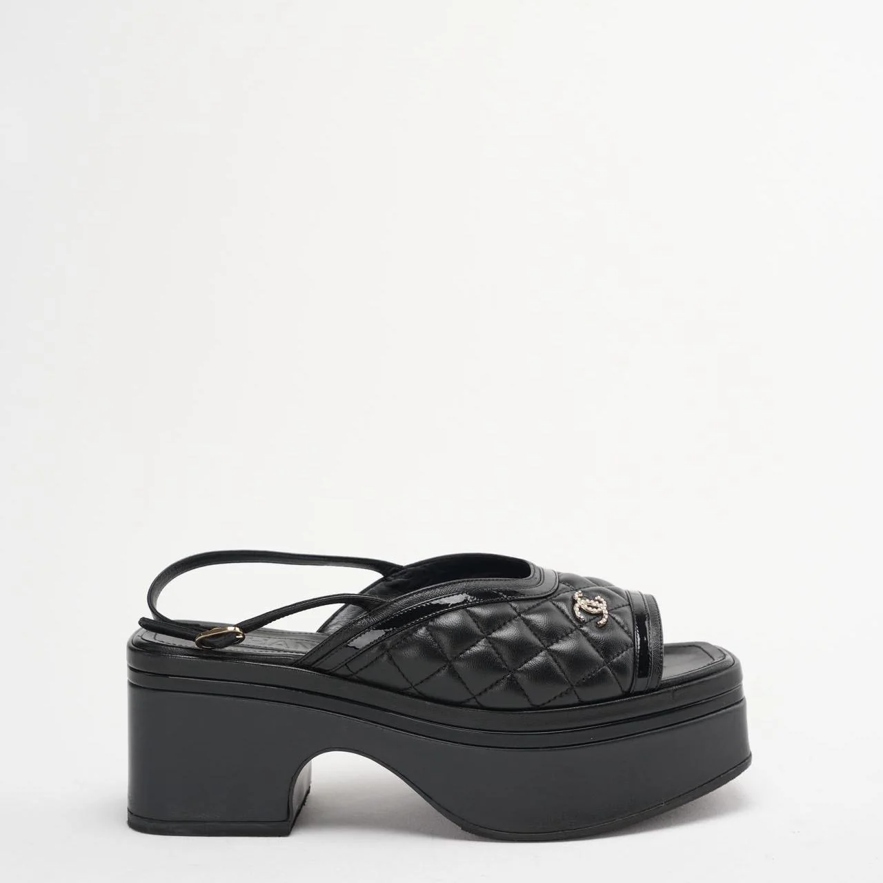 Chanel Black Slingback Quilted Leather Sandals Size 39