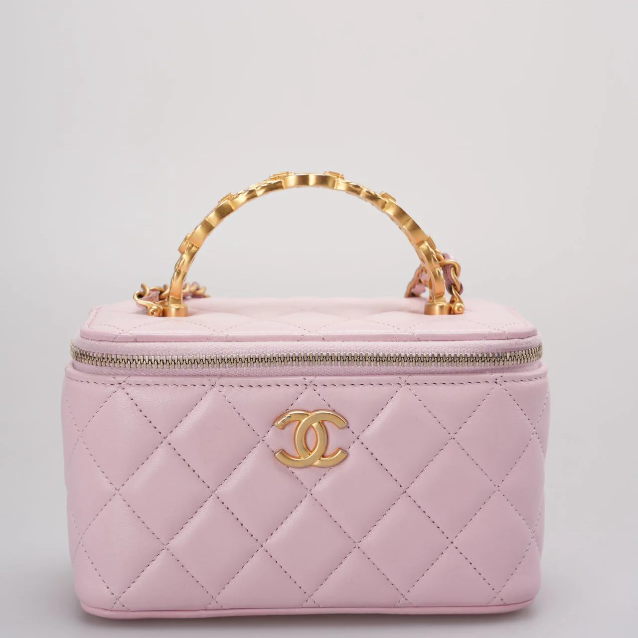 Chanel Vanity Case in Light Pink Quilted Lambskin with Crystal Handle from 2024