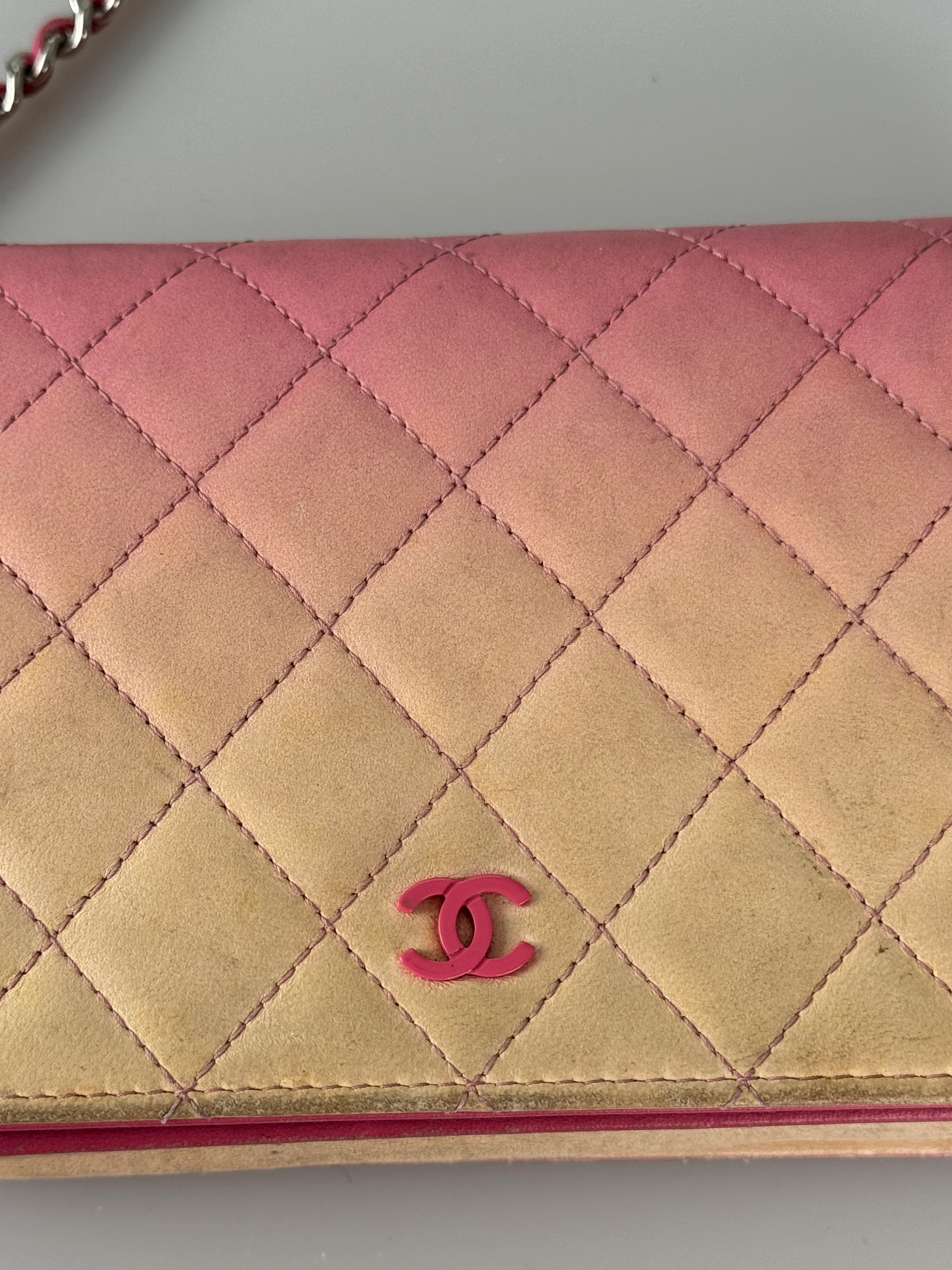 used-Chanel Faded Lambskin Quilted Zephyr Wallet on Chain WOC Dark Pink-MILOURA
