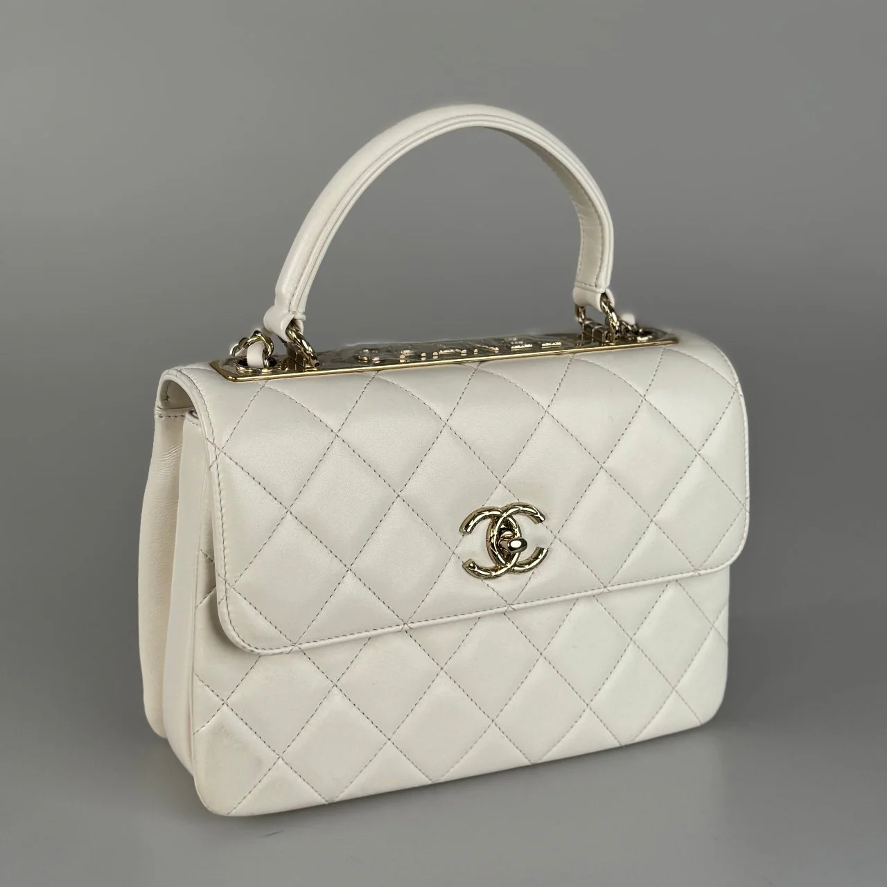 used-Chanel Trendy CC Bag in Lambskin Small White Diamond Quilted with Champagne Gold Hardware-MILOURA