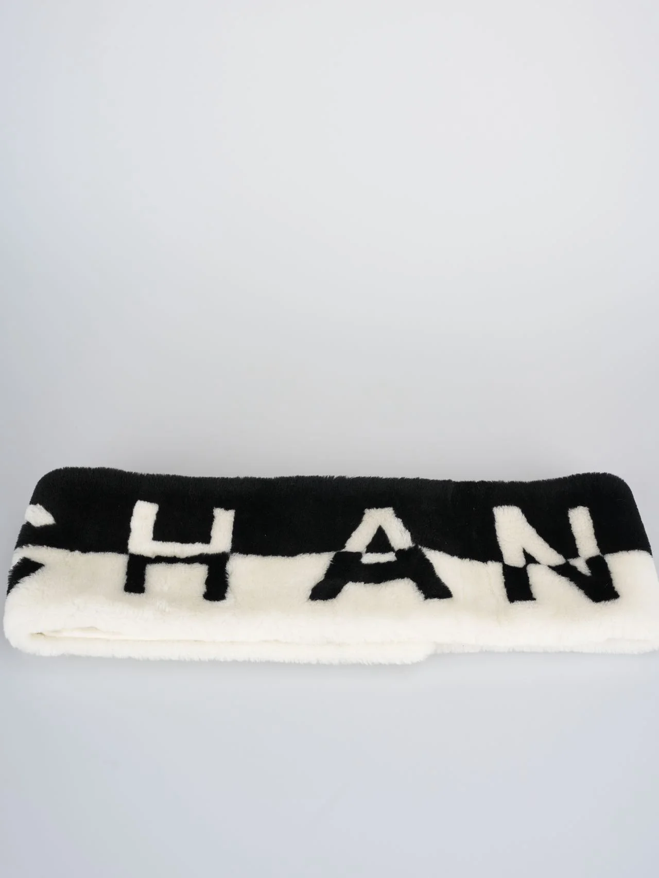 used-Chanel Shearling Cashmere CC Scarf in Black and White-MILOURA